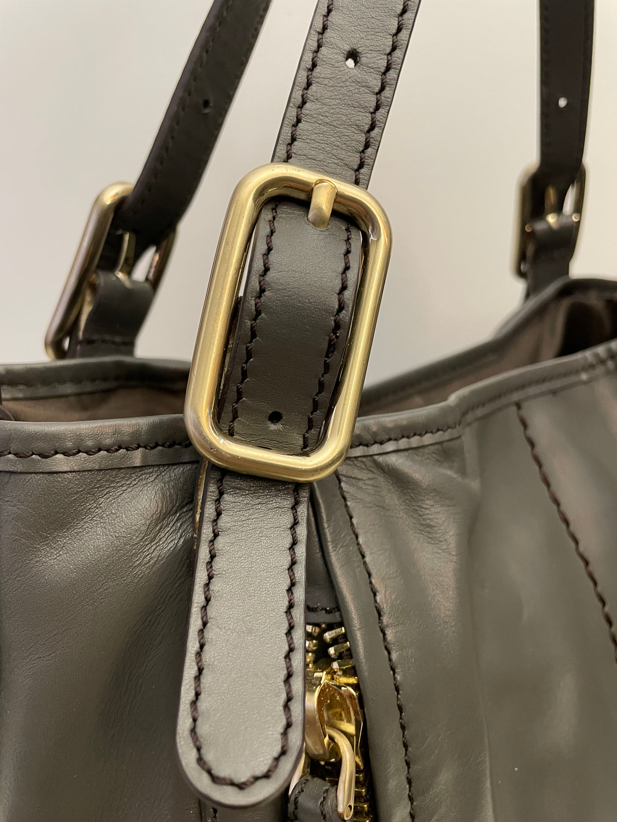 Tod's - Secchiello In Pelle Grigio Scuro