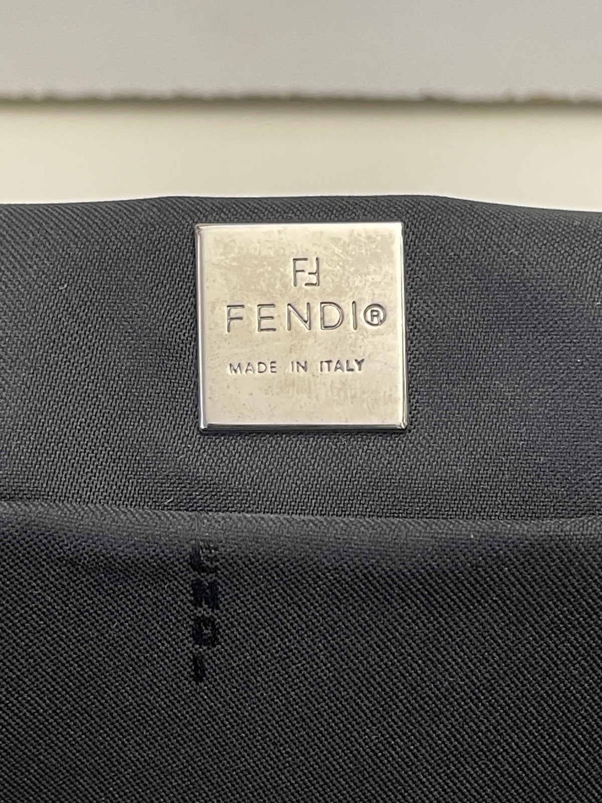 Fendi - Baguette Mini Tote Tessuto Zucchino Nero E Inserti In Pelle Nera