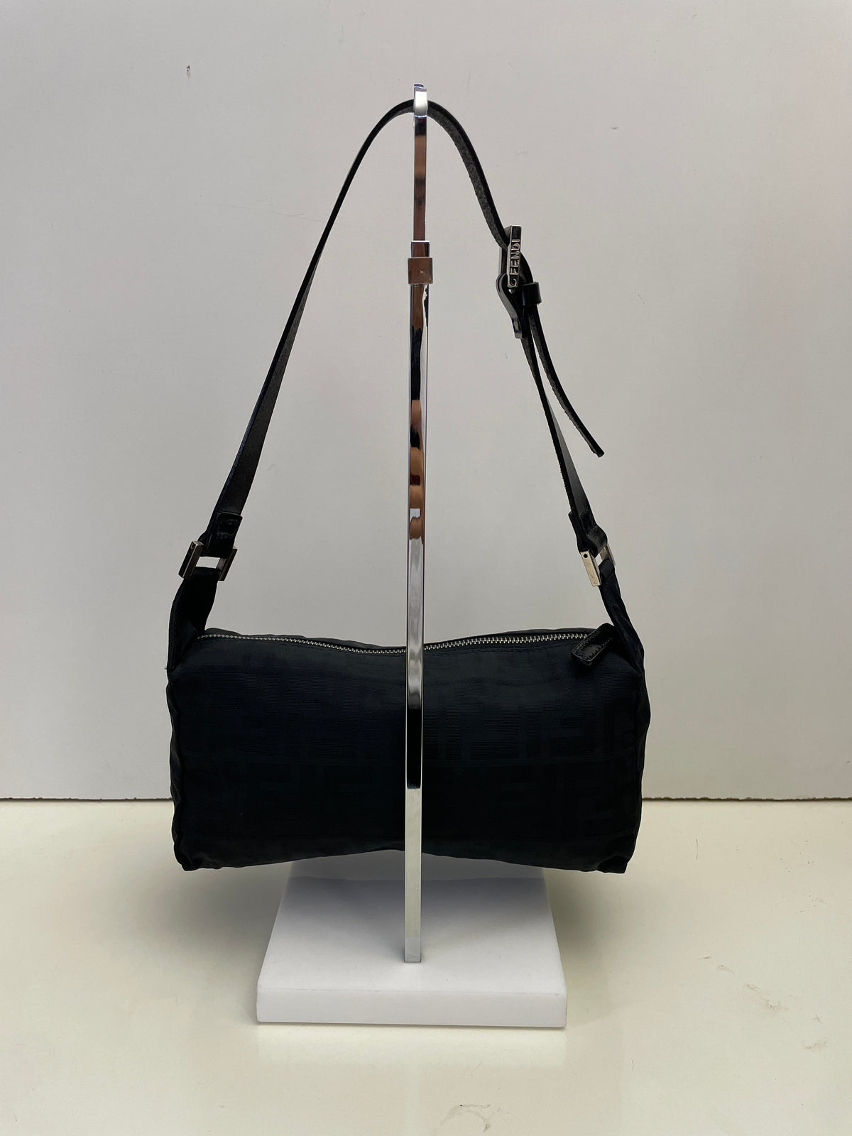 Fendi - Borsa Baguette Tessuto Nero Zucca Con Finiture In Pelle + HW Argento