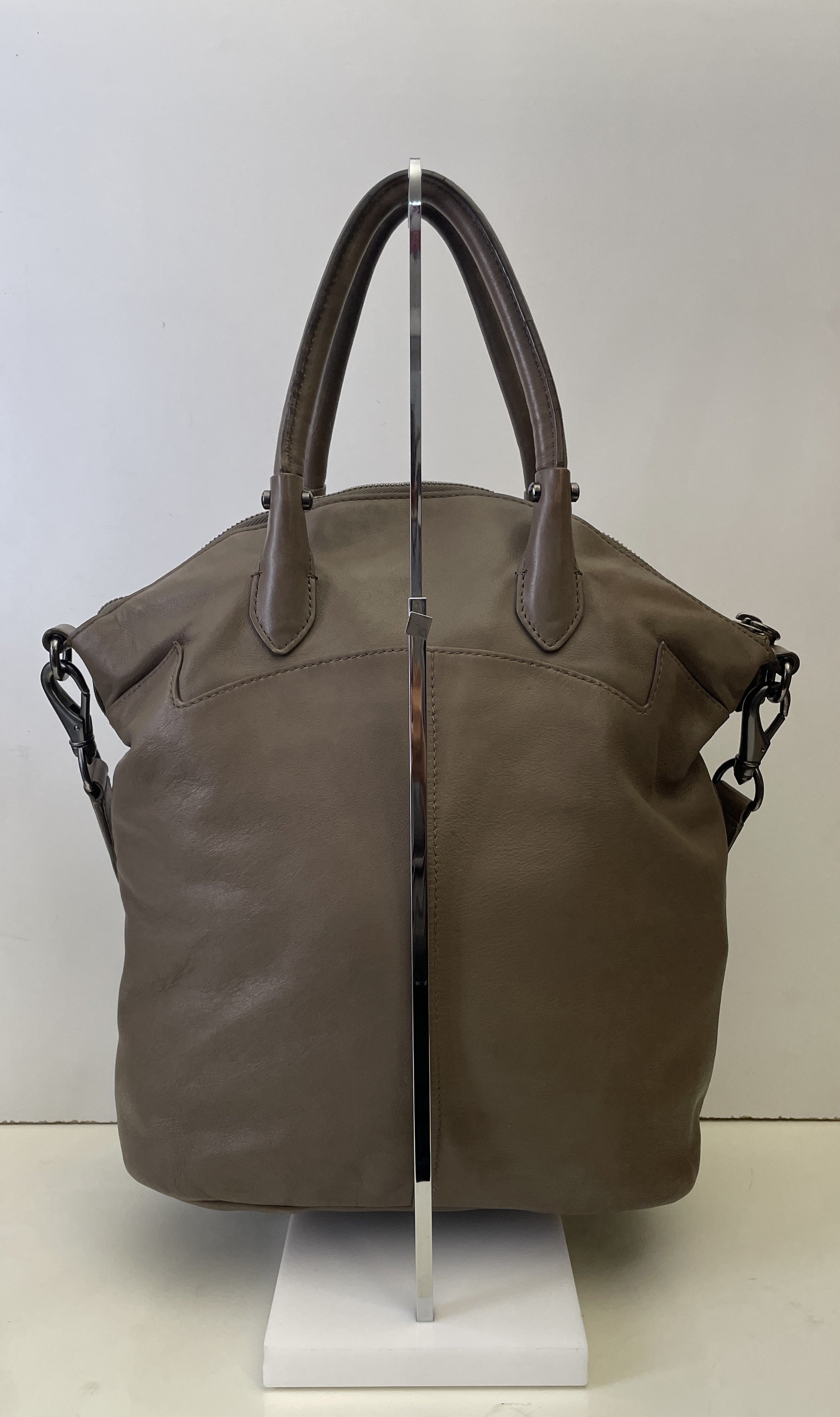 Givenchy - Tote Verticale Pelle Tortora