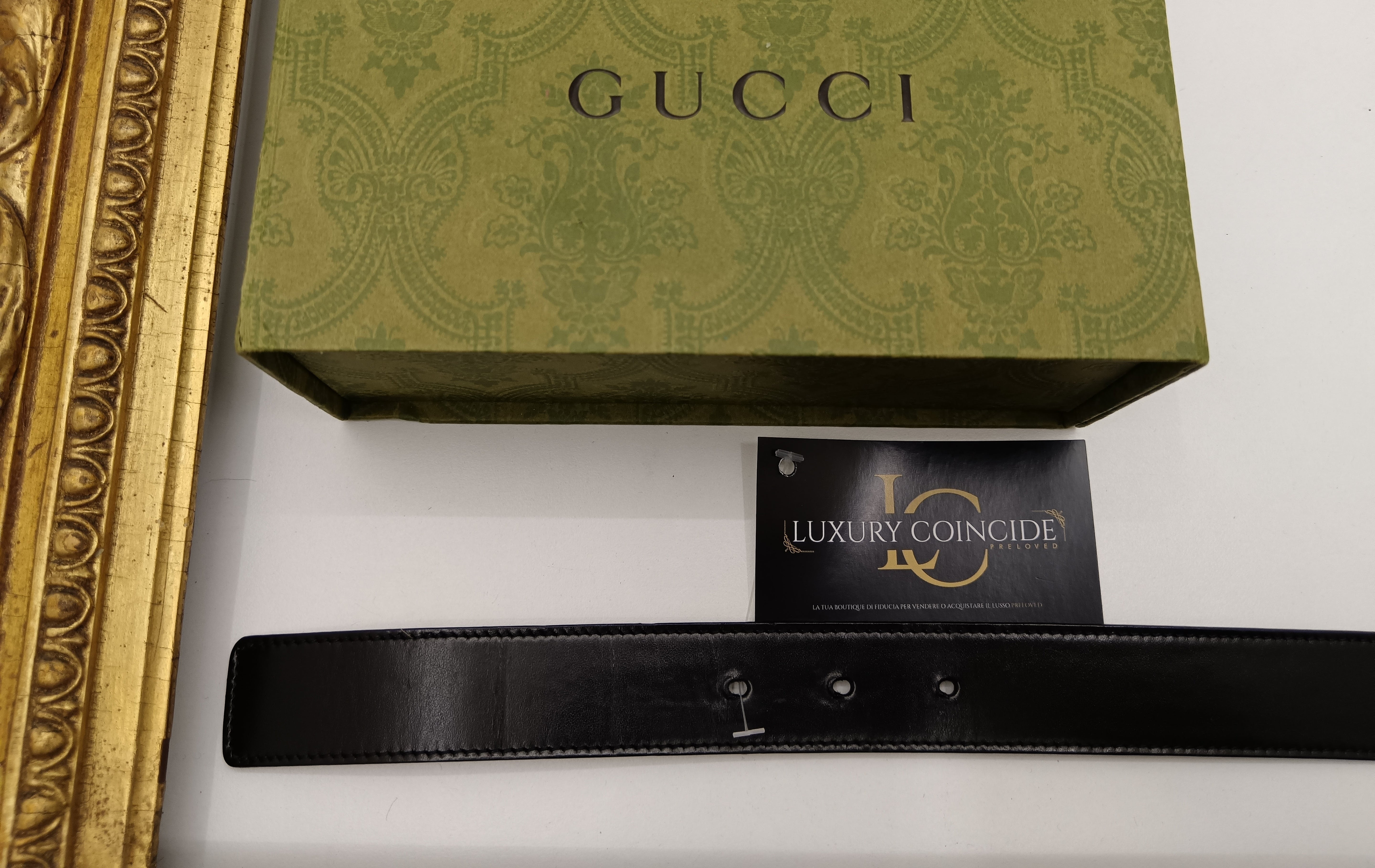 Gucci – Cintura Pelle Nera con Fibbia Logo Argento Unisex