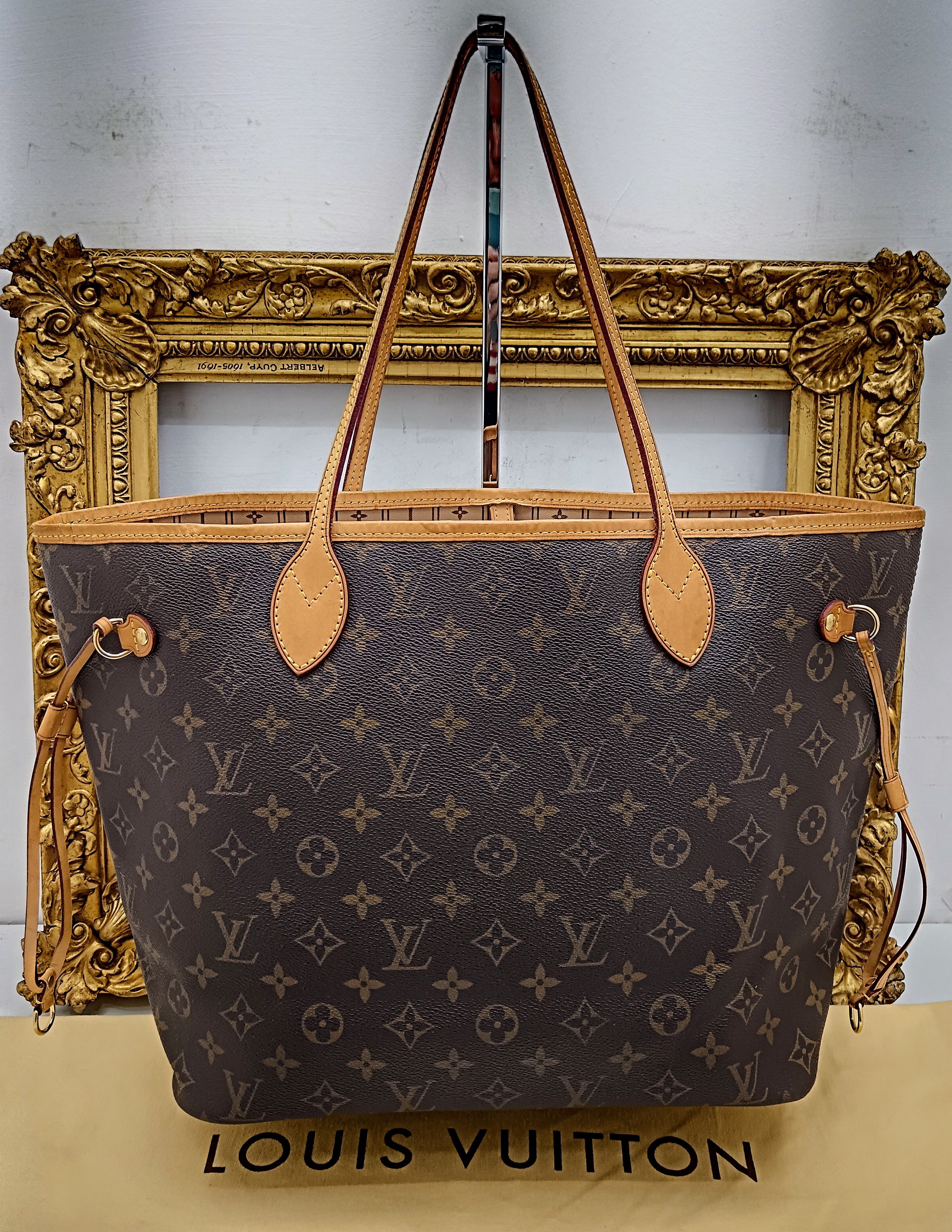 Louis Vuitton – Neverfull MM Monogram
