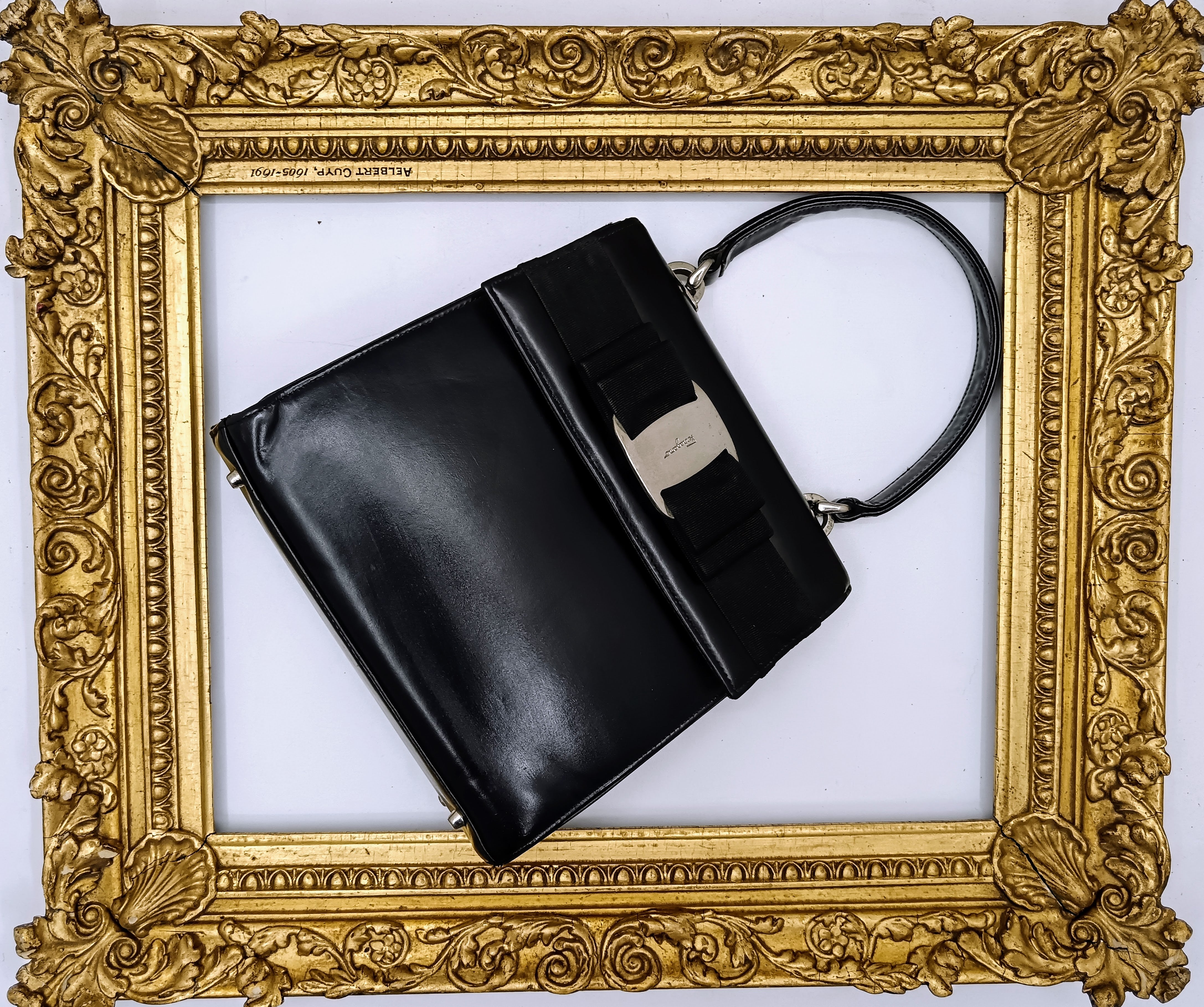Ferragamo Salvatore – “Two Way Bag” “Vara Ribbon Bag” Borsetta a Mano in Pelle Nera Vintage