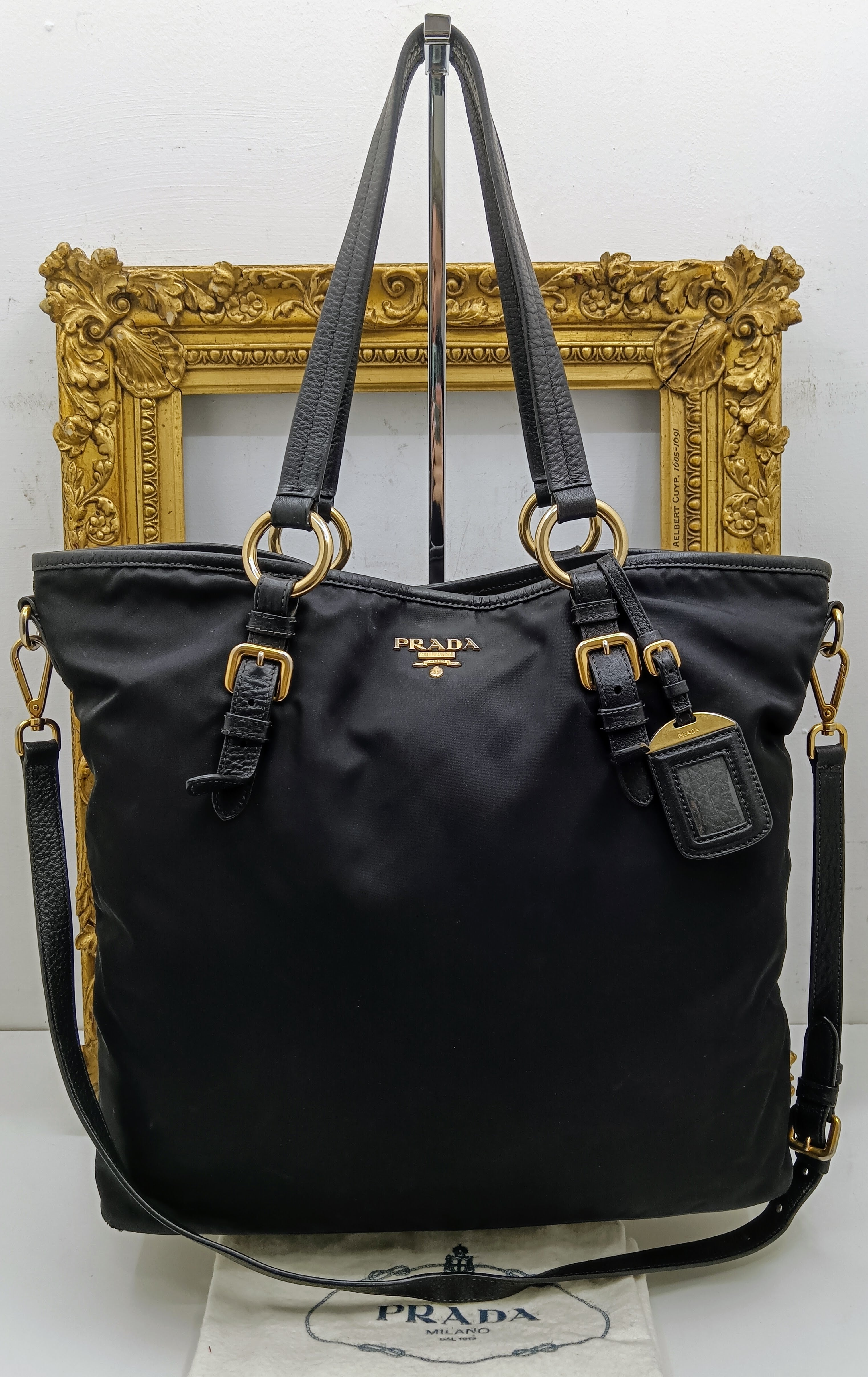 PRADA – Shopper a spalla Re-Nylon e Pelle Nera Doppi Manici con tracolla