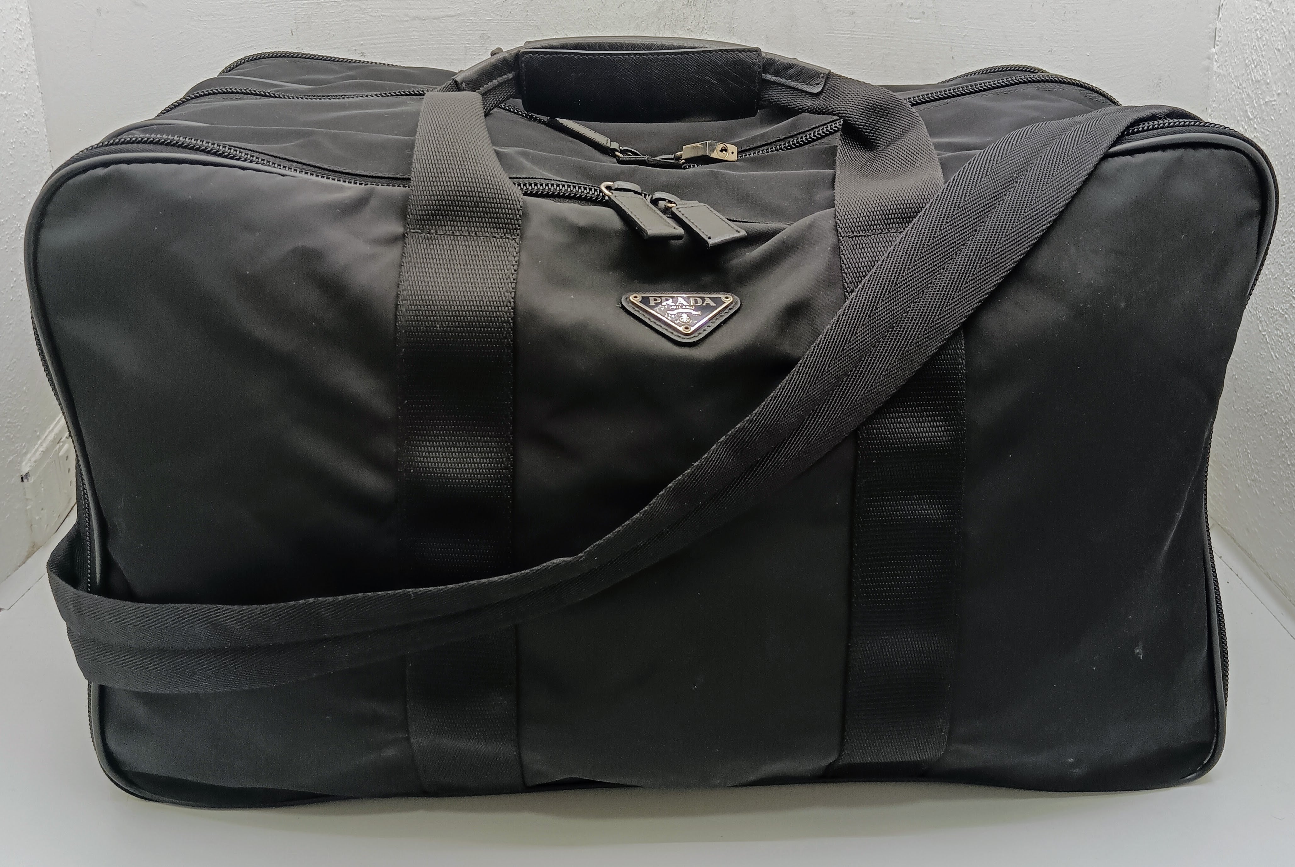 Prada - Borsone da Viaggio/Valigia a Tracolla 3 Scomparti Nylon Nero