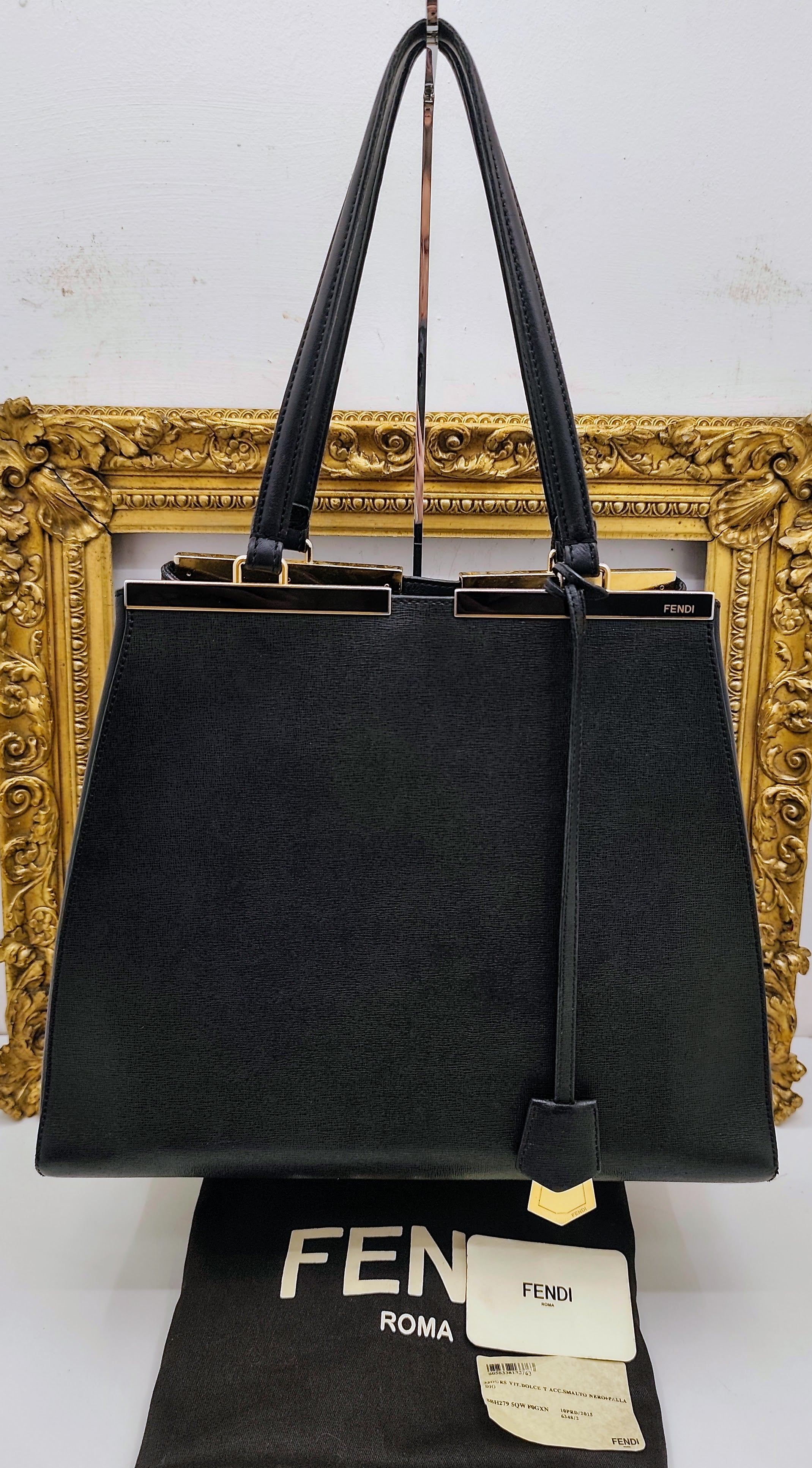 Fendi – 3 Jours Grande Tote Bag in Pelle di Vitello Blu Scuro e Nero