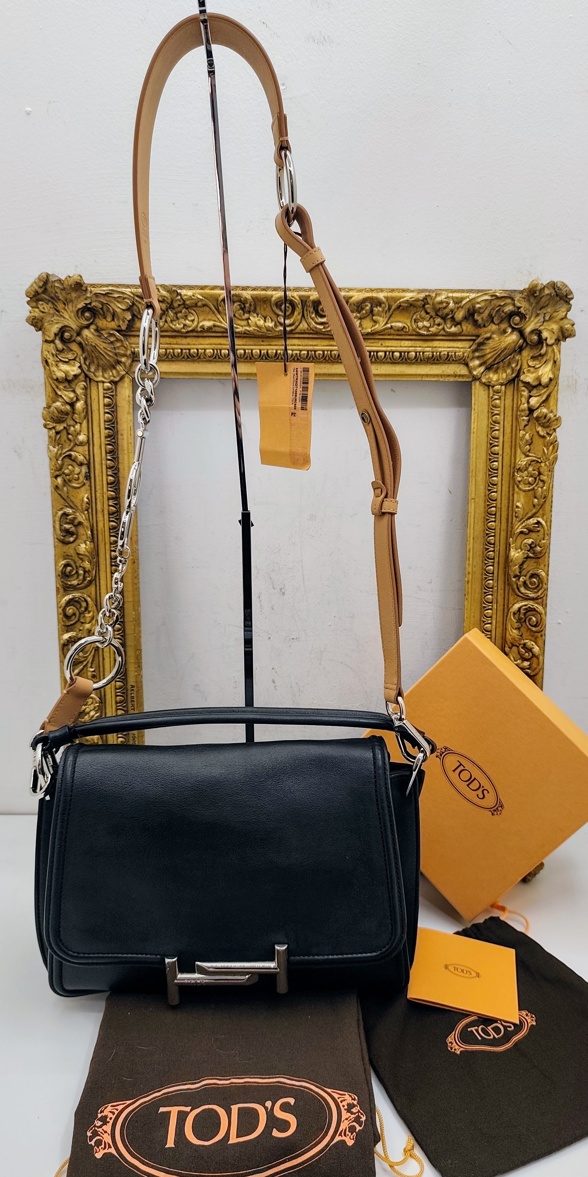 Tod’s – Borsa Tote "Double T" in Pelle Nera con tracolla