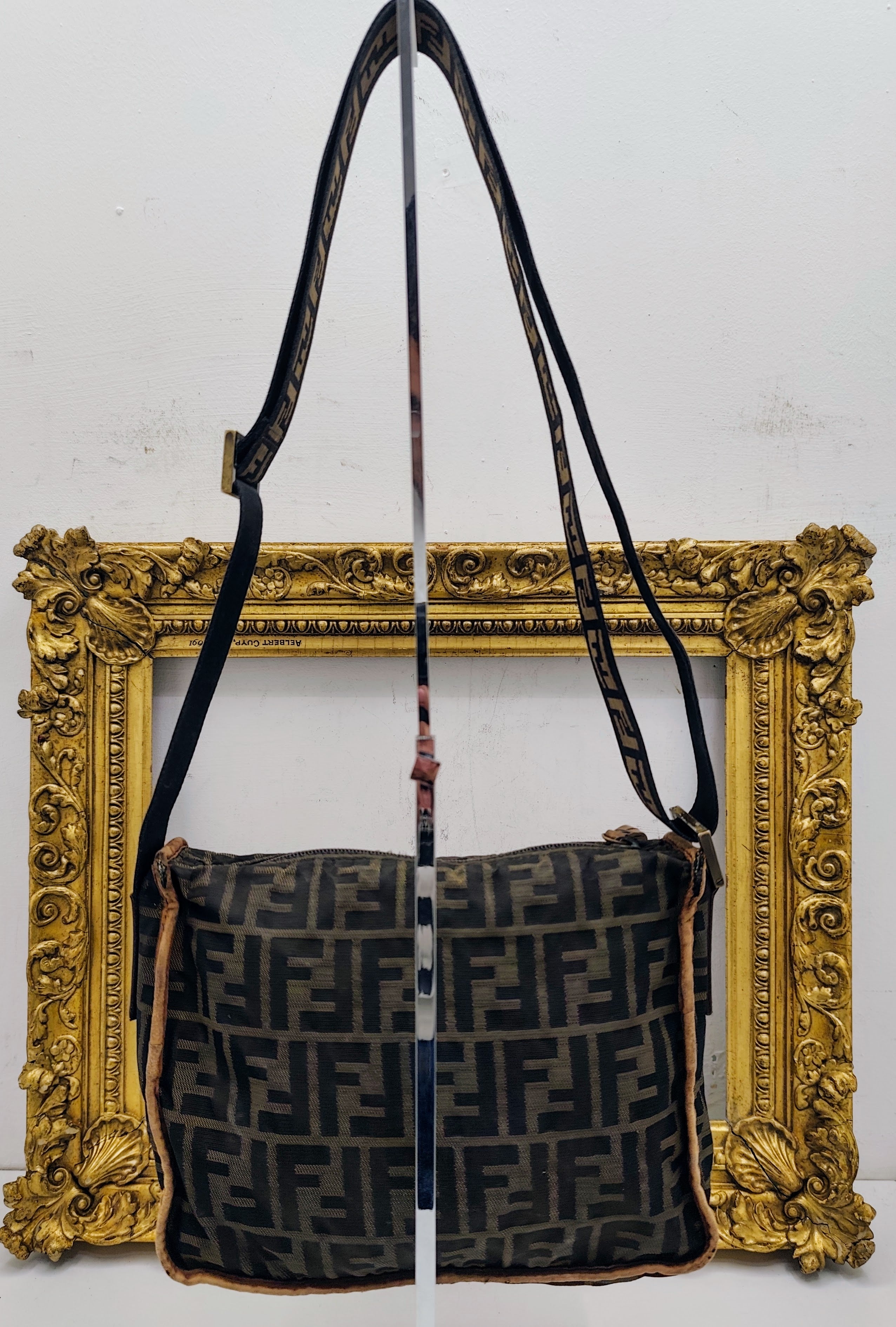 Fendi – Camera Bag Postina in Tessuto Zucca Marrone Vintage