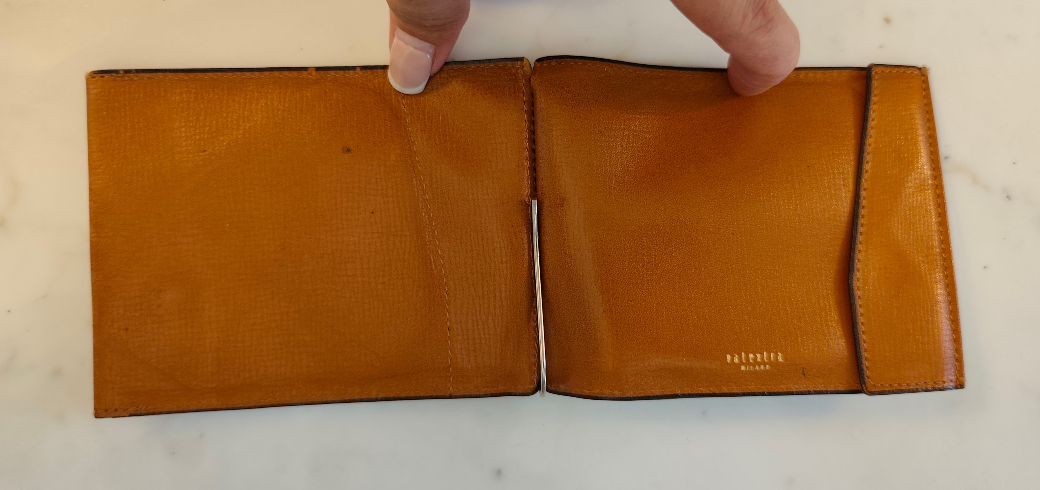 Valextra – Fermasoldi “Grip Spring" Portamonete e Carte Pelle