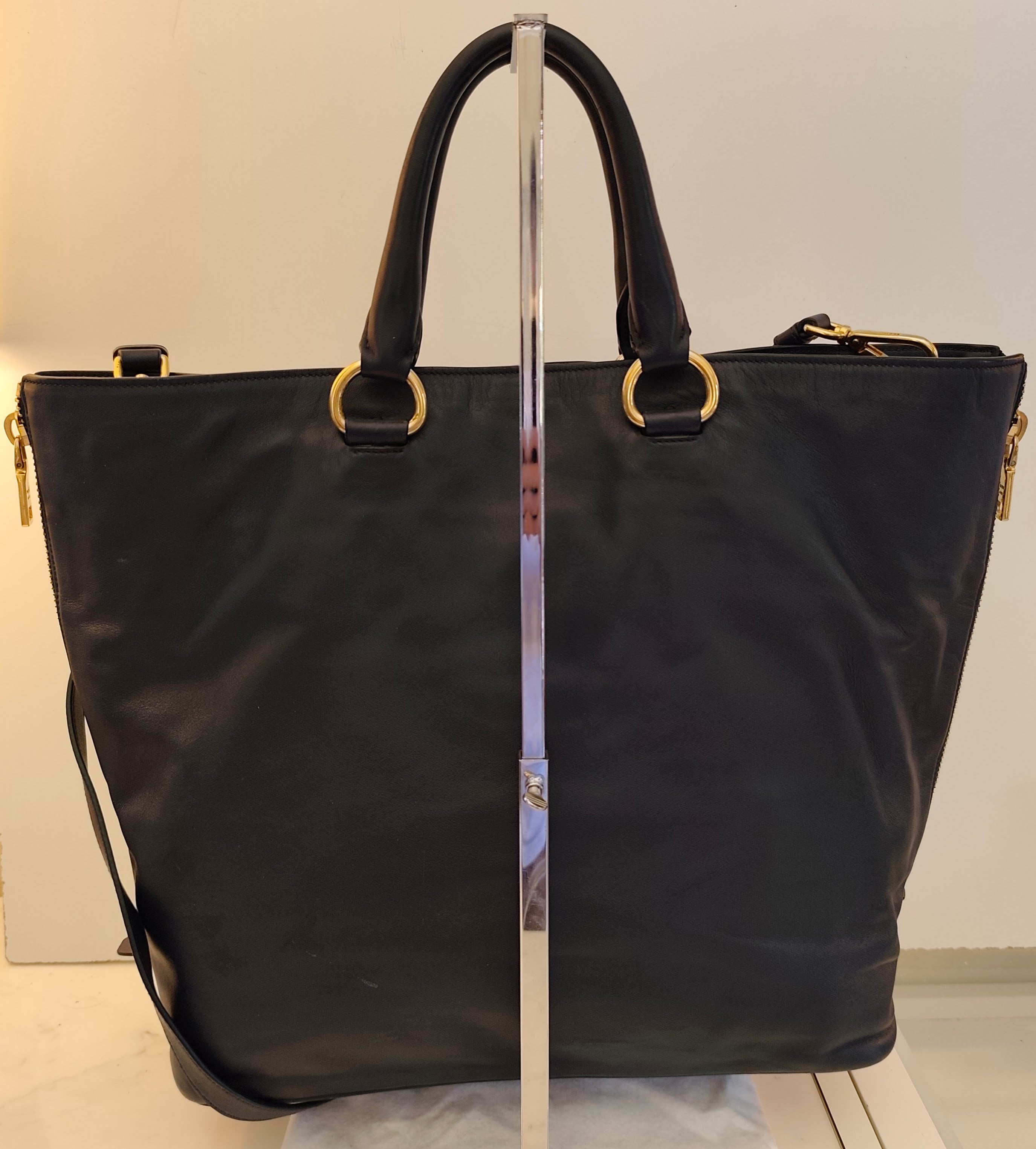 Prada – Shopper Espandibile in Pelle Blu Notte