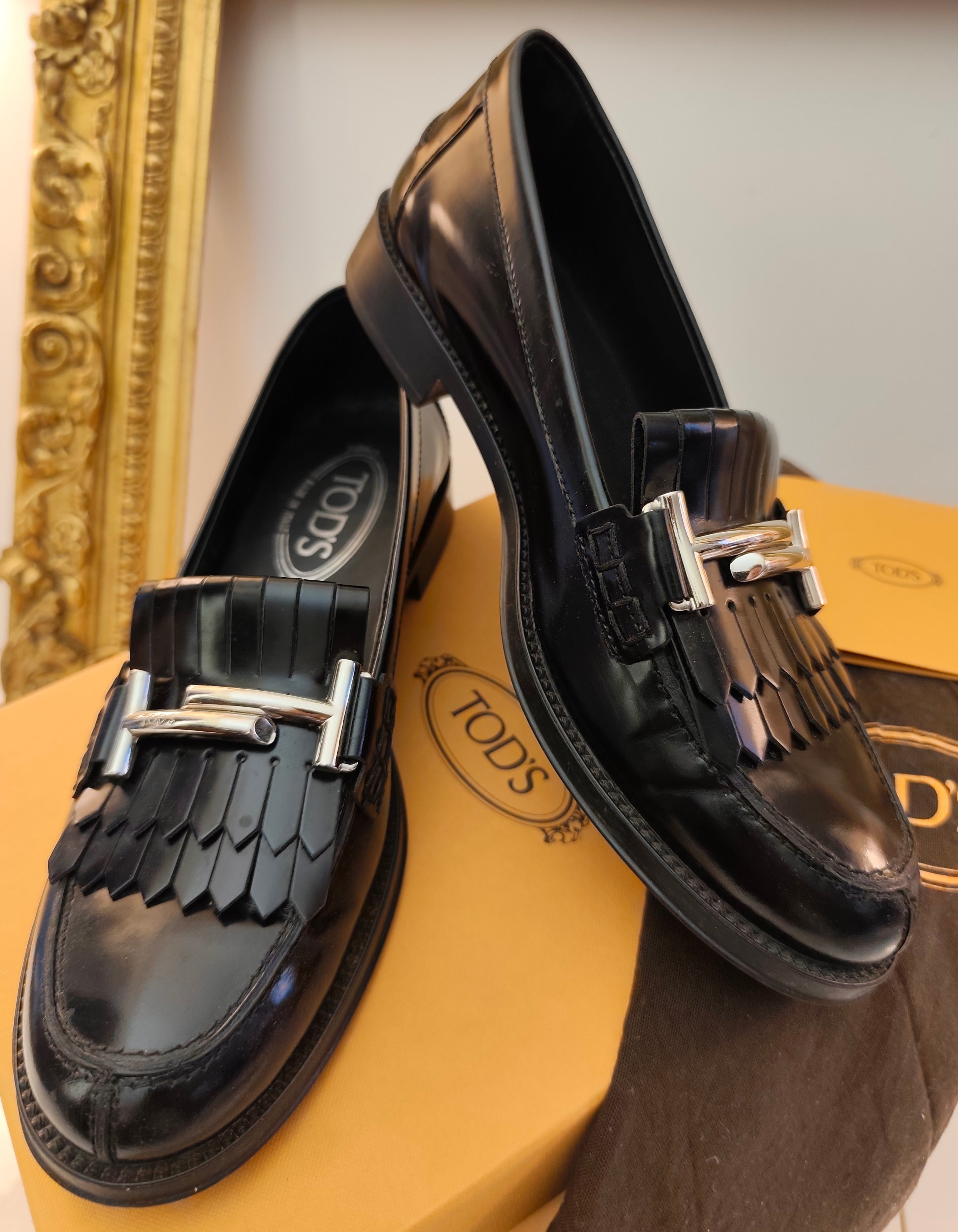 Tod's – Mocassini Donna “Double T” con Frange Pelle