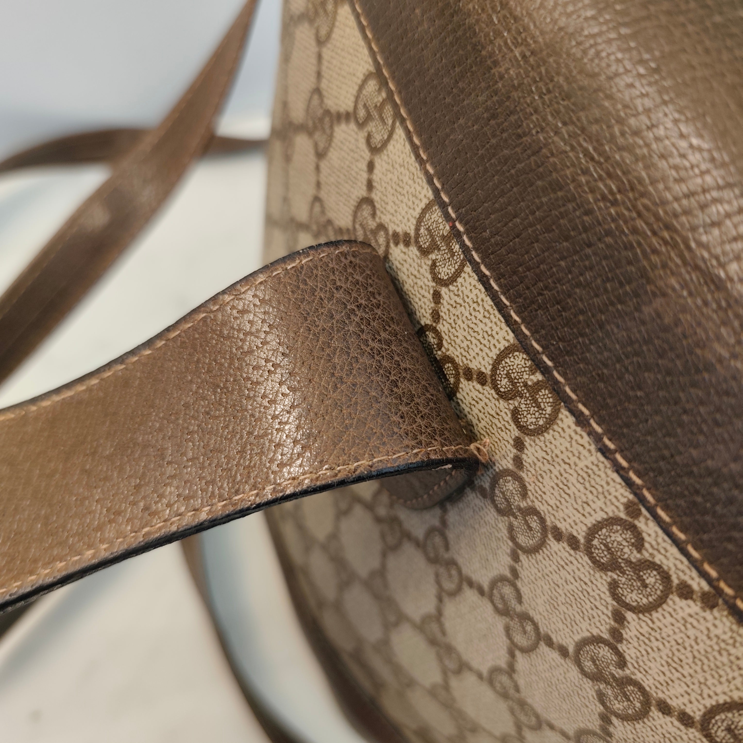 Gucci - Ophidia Secchiello Ovale in Canvas GG Beige e Pelle Vintage