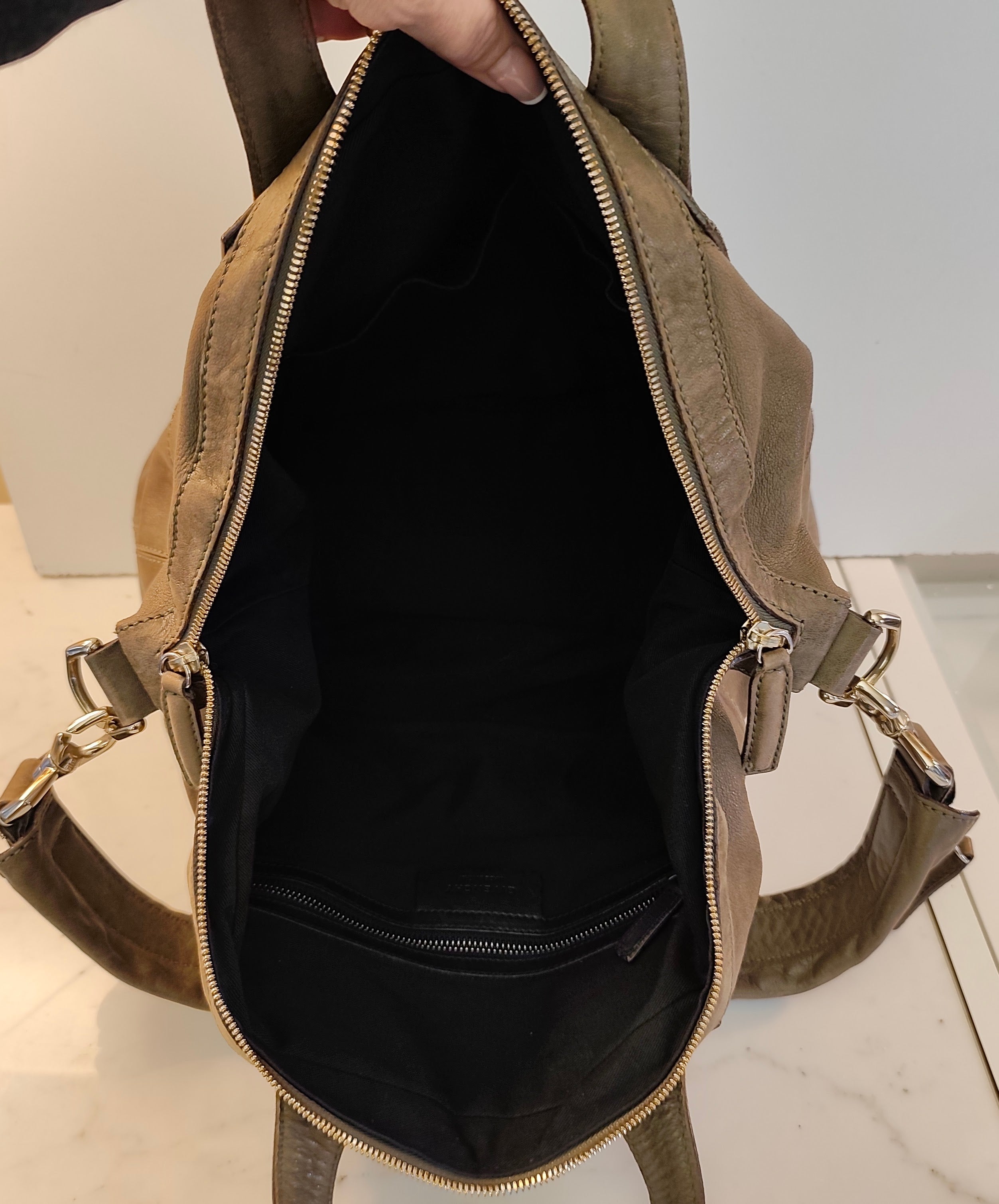 Givenchy - Nightingale Borsa Tote in Pelle Kaki