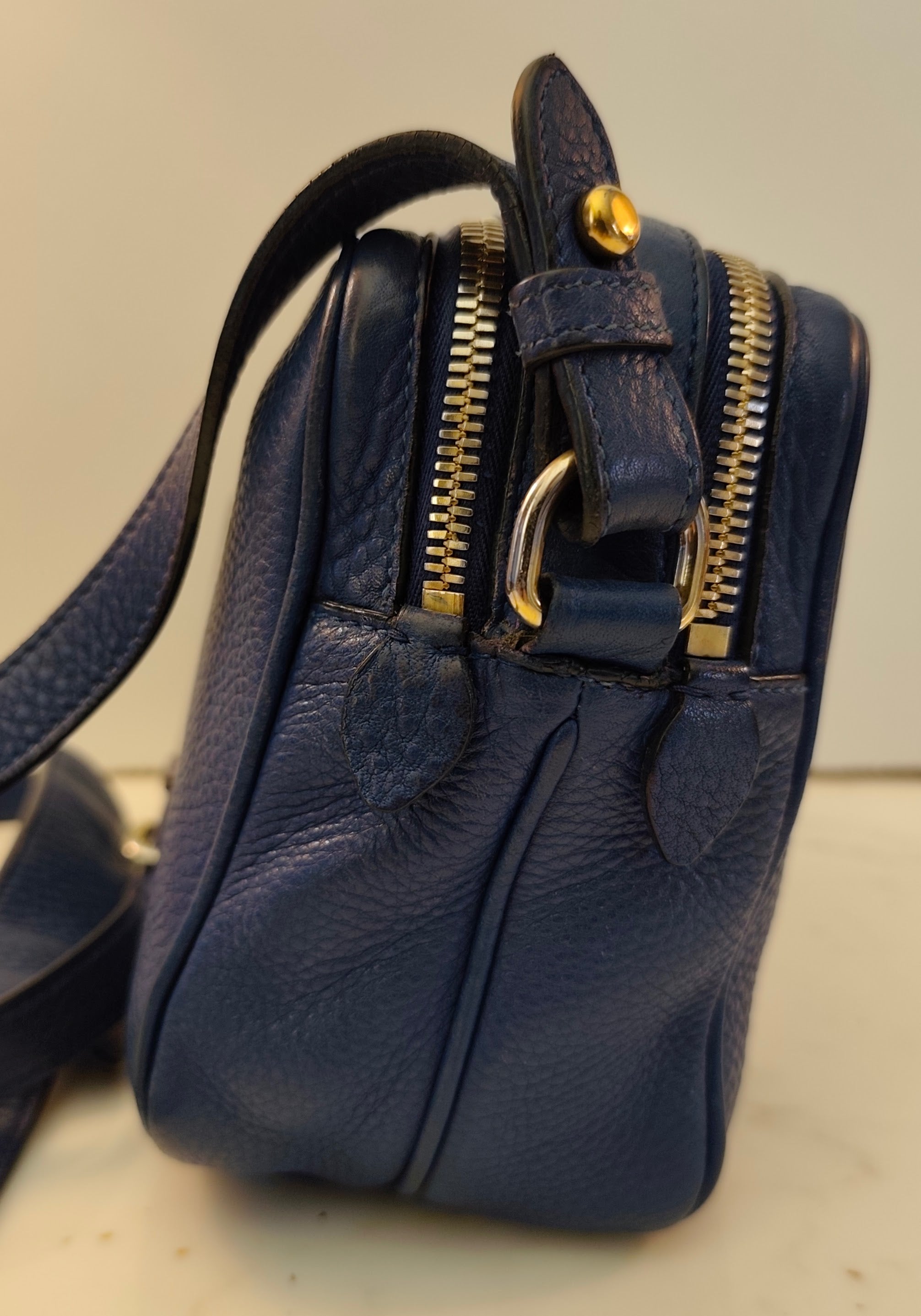 Prada - Camera Bag Postina Doppia in Pelle Blu Royal