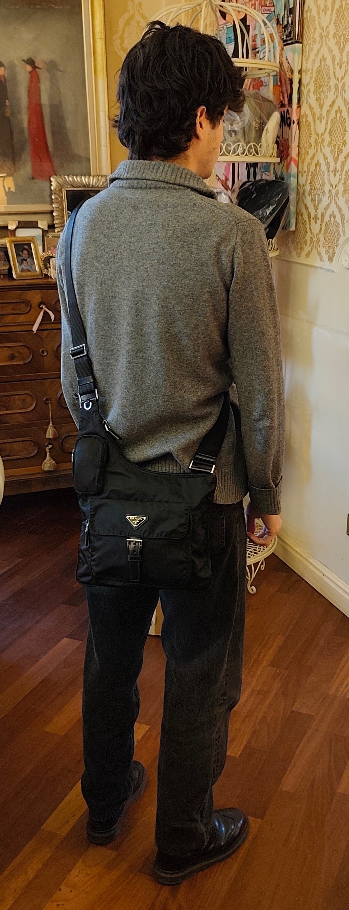 Prada - Borsa Borsello a Spalla o Tracolla Re-Nylon Nero