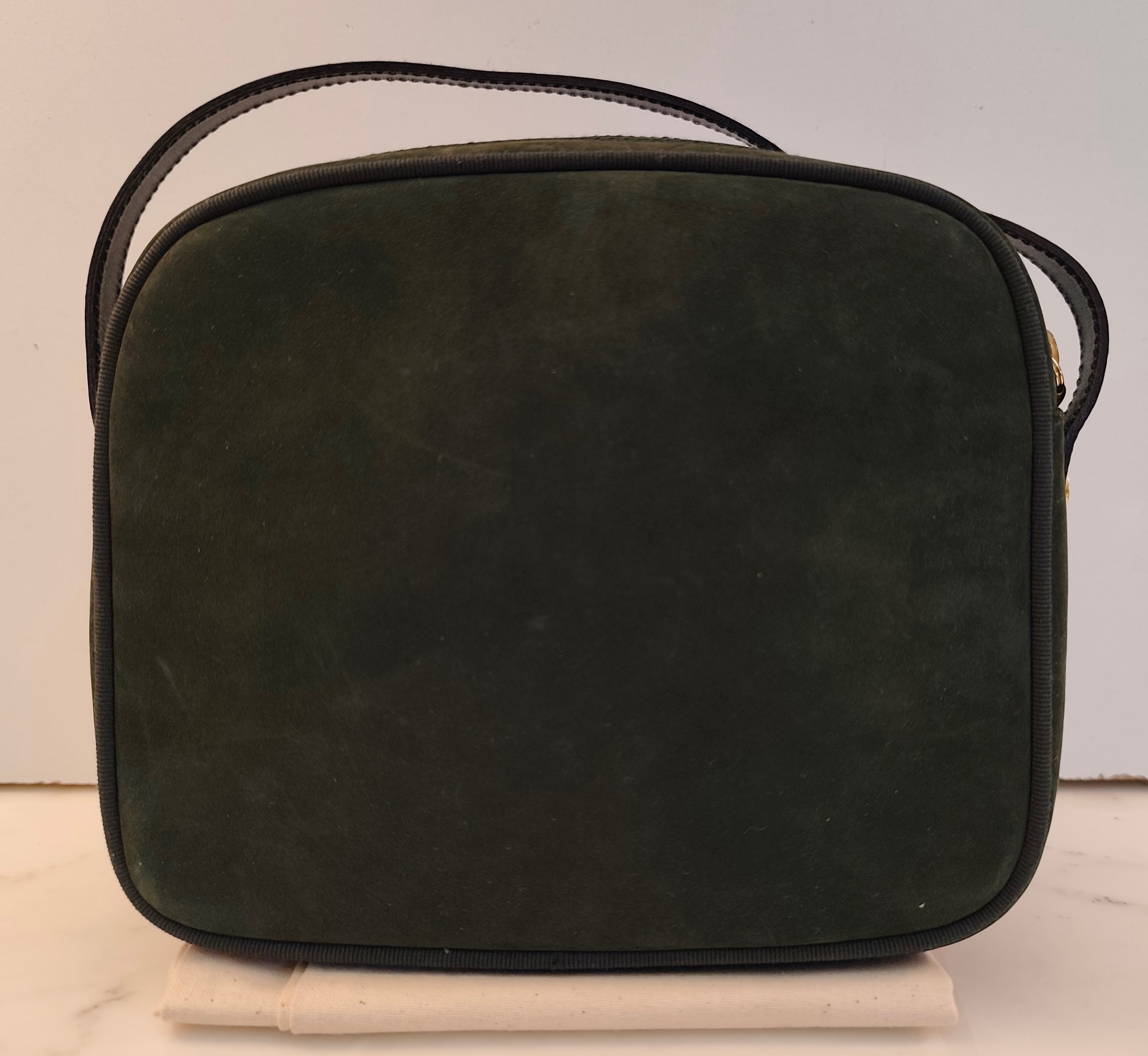 Ferragamo - Borsa a Tracolla “VARA” Camera Bag Camoscio Verde Bosco