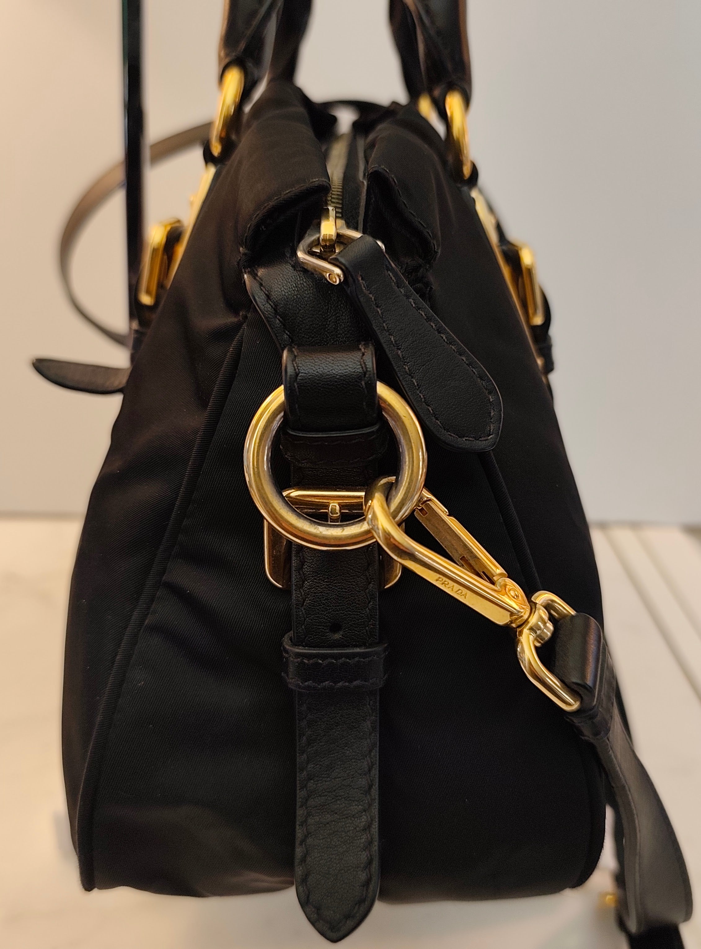 Prada - Bauletto Espandibile - Tote Bag Nylon Nero con Tracolla