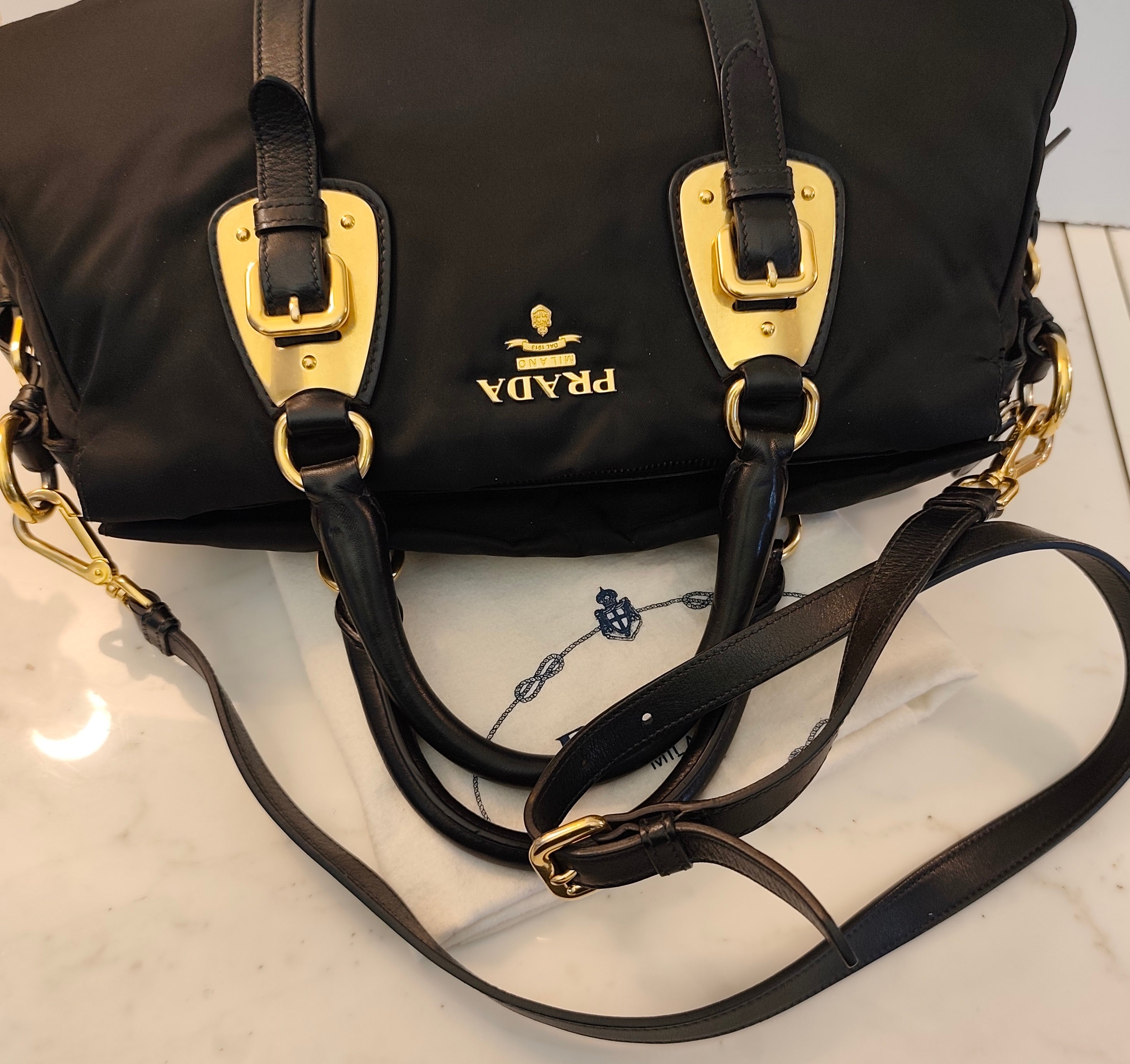 Prada - Bauletto Espandibile - Tote Bag Nylon Nero con Tracolla