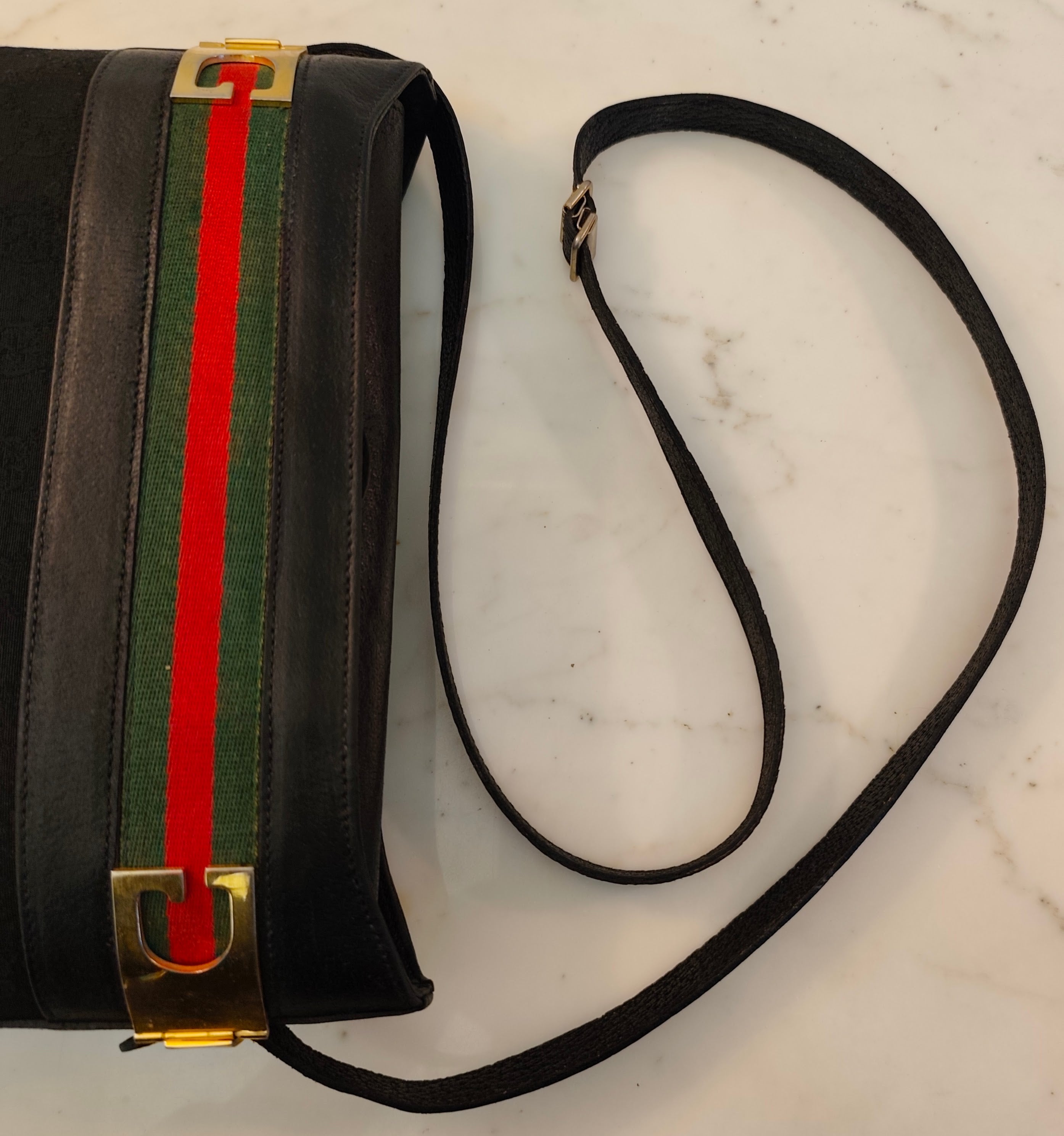 Gucci - Secchiello Ophidia Ovale "GG" Supreme Nero