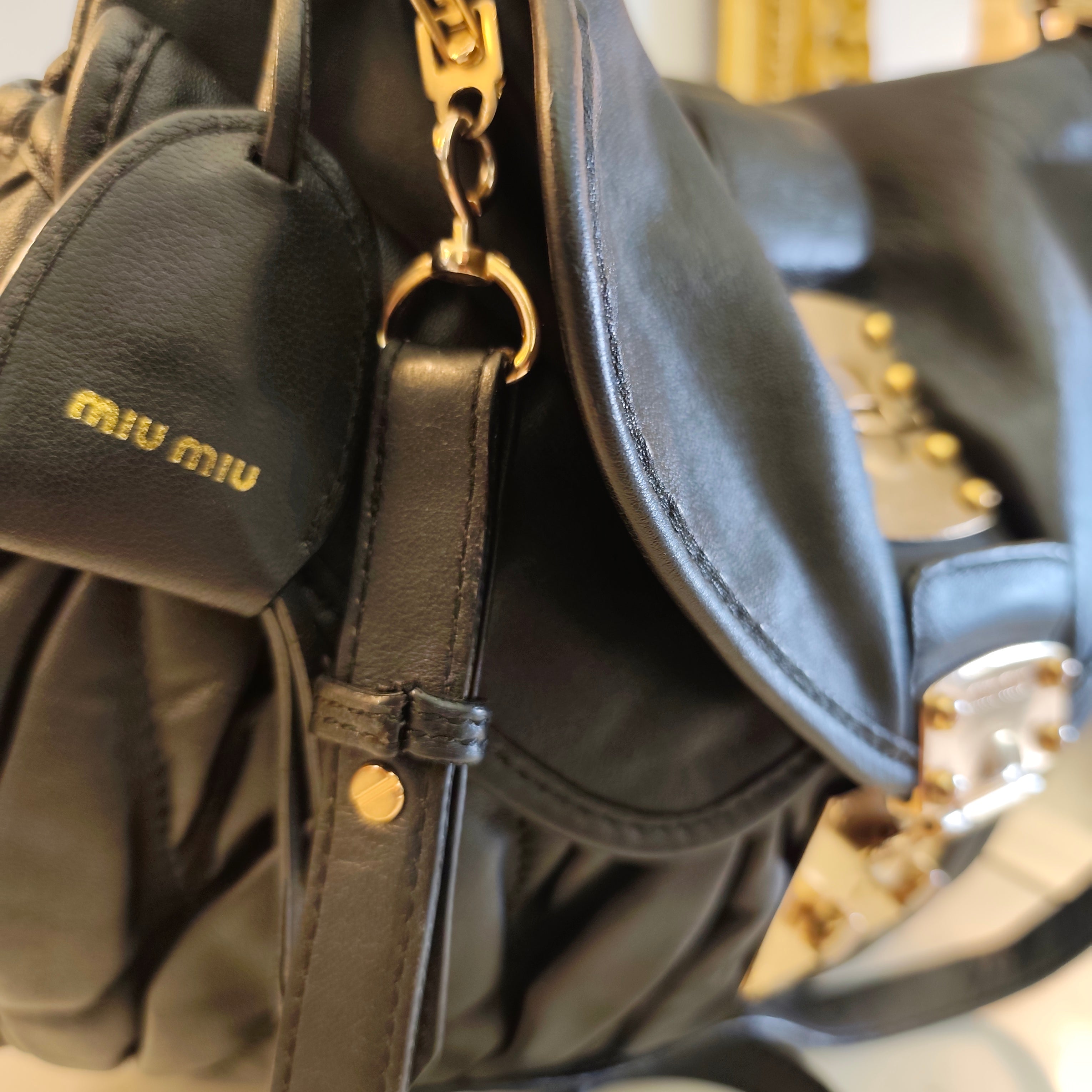 Miu Miu - Coffer Bag - Borsa spalla pelle nera matelassè