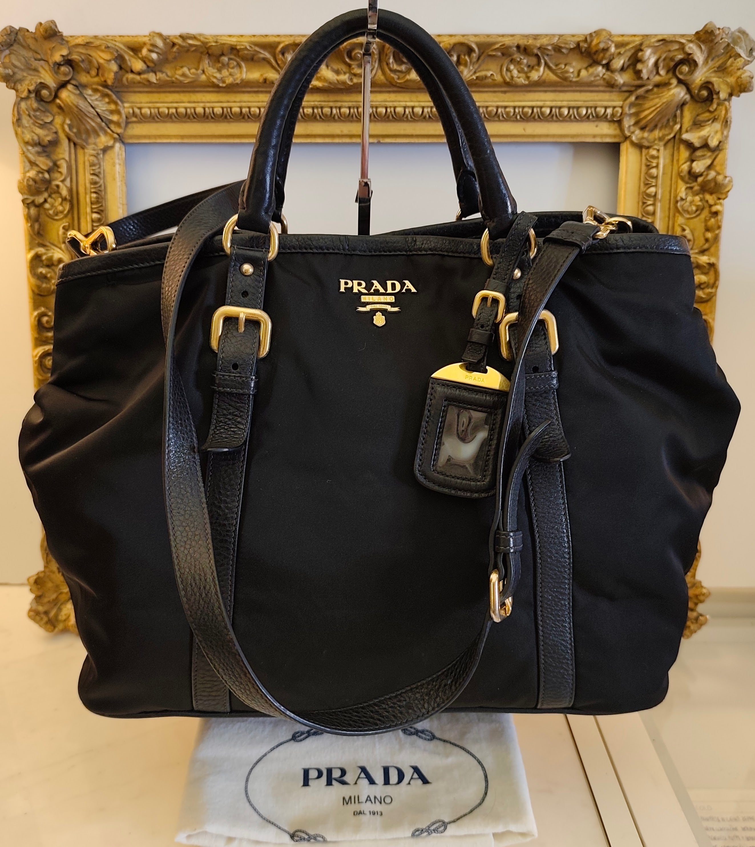 Prada - Shopper Tote Bag in Nylon e Pelle Nera