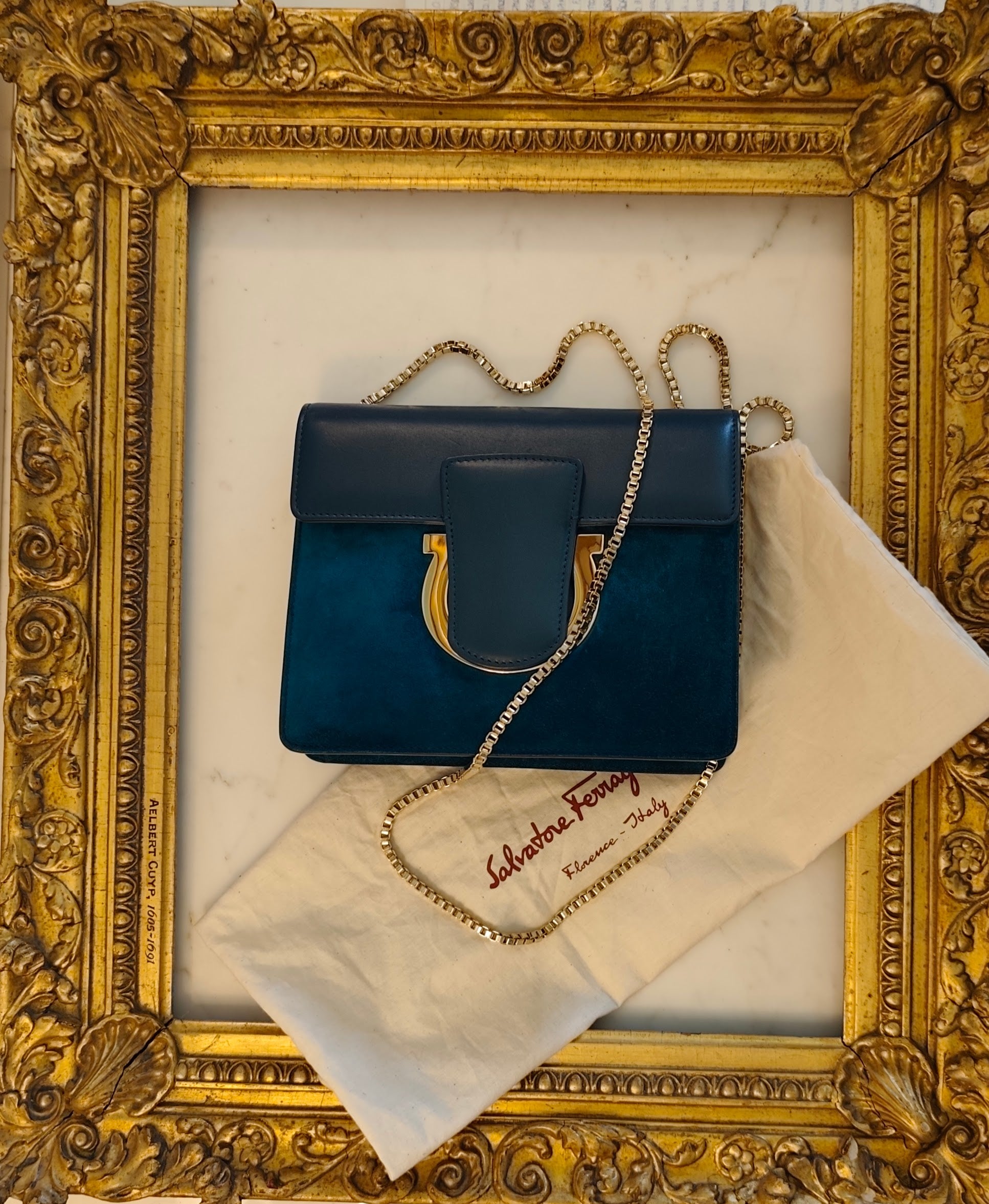 Salvatore Ferragamo – Borsetta “Thalia” in Pelle e Camoscio Ottanio