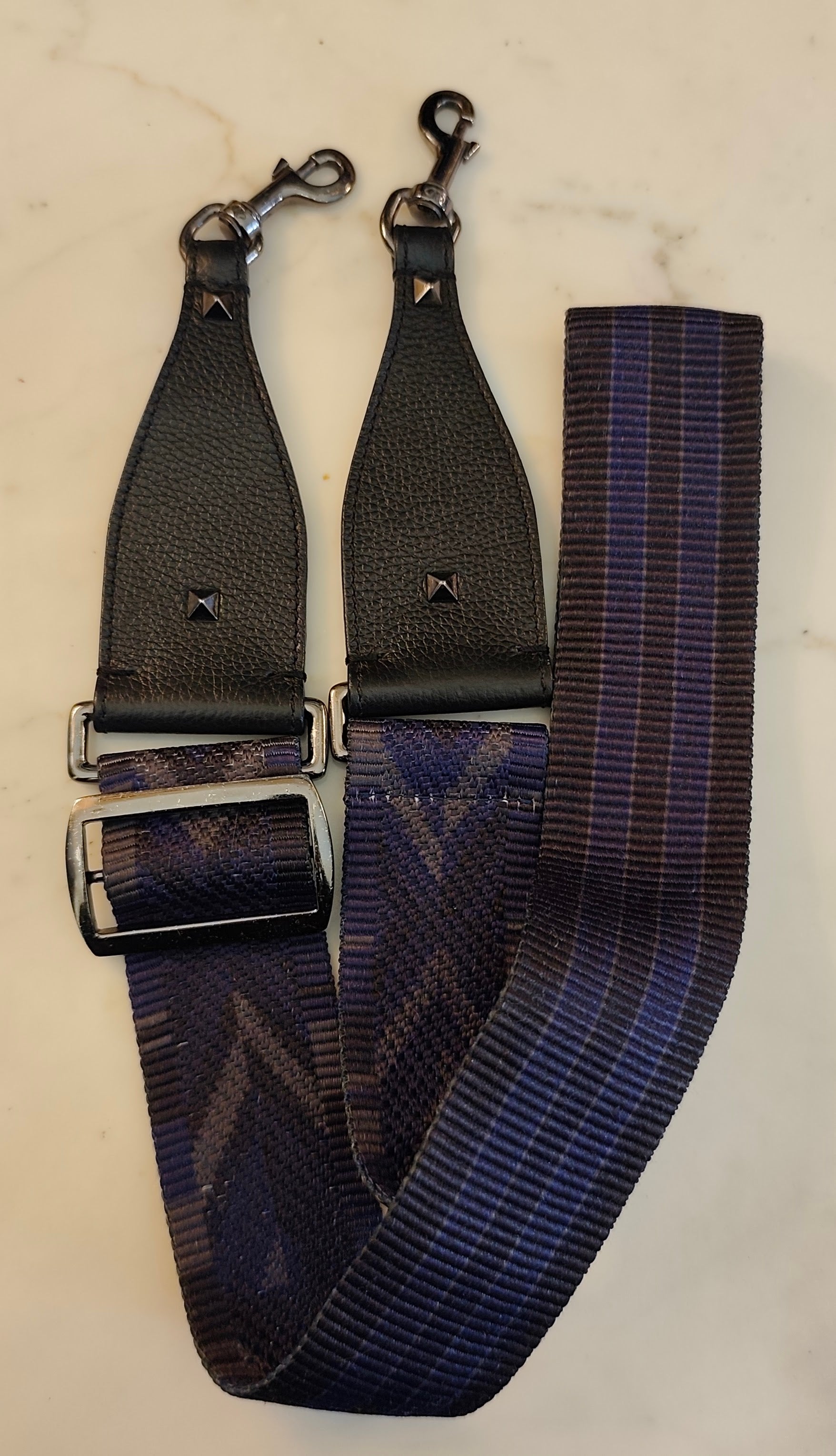 Valentino Garavani – Rockstud Camera Bag Clutch Edizione Limitata