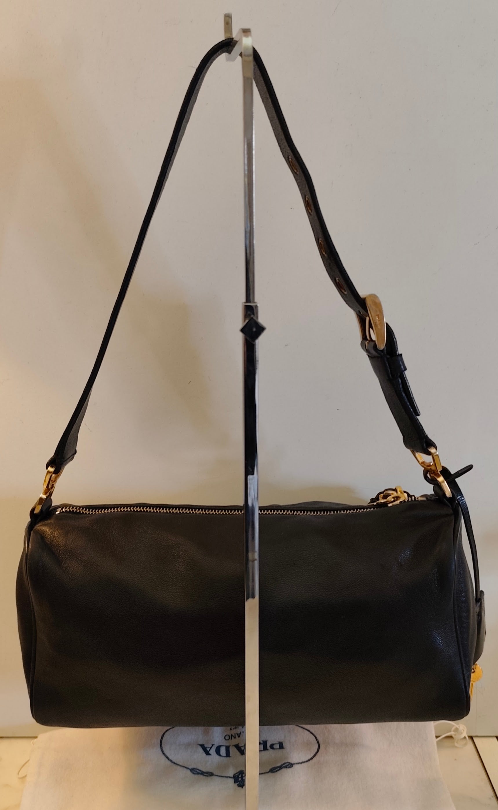 Prada – Bauletto Re-Edition 2024 in Pelle di Vitello Nera