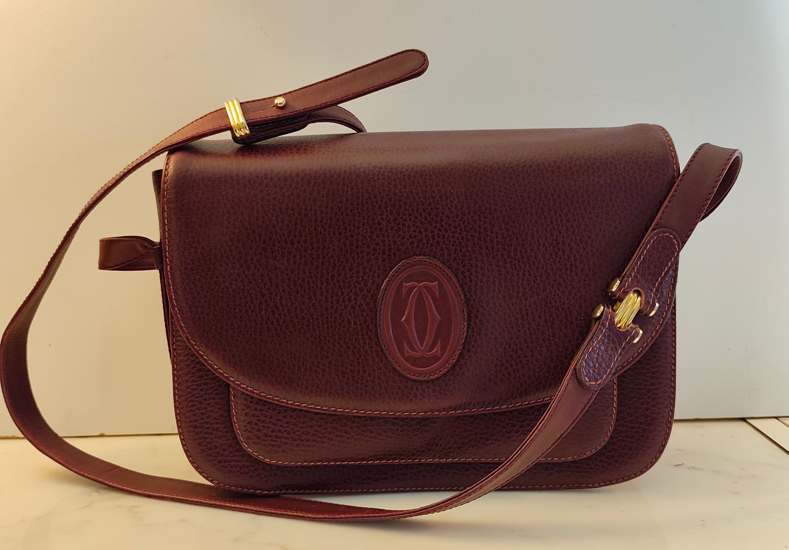 Cartier – Camera Bag a Spalla Vintage Bordeaux