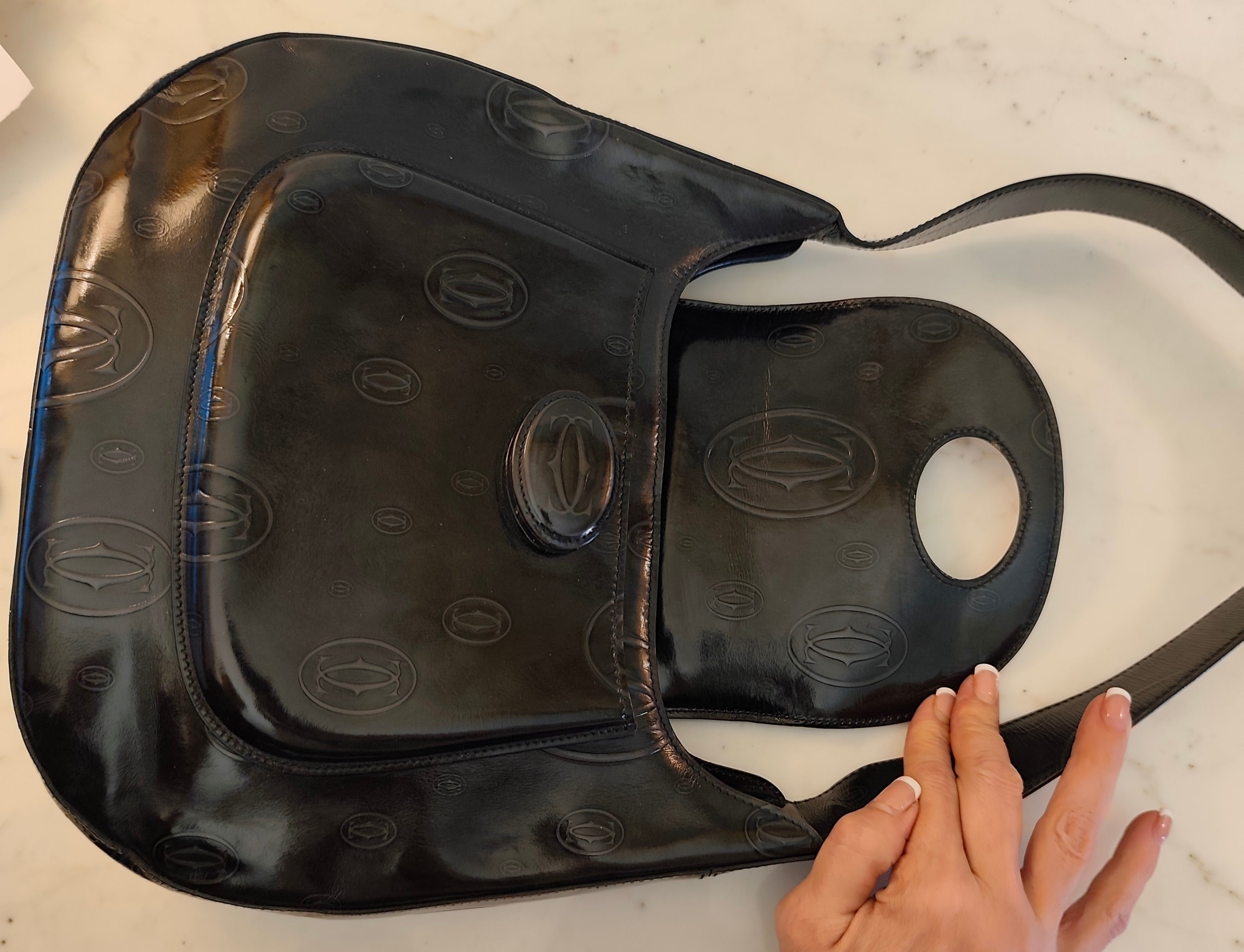 Cartier – Borsa Hobo Happy Birthday Vernice Nera Fantasia Logo