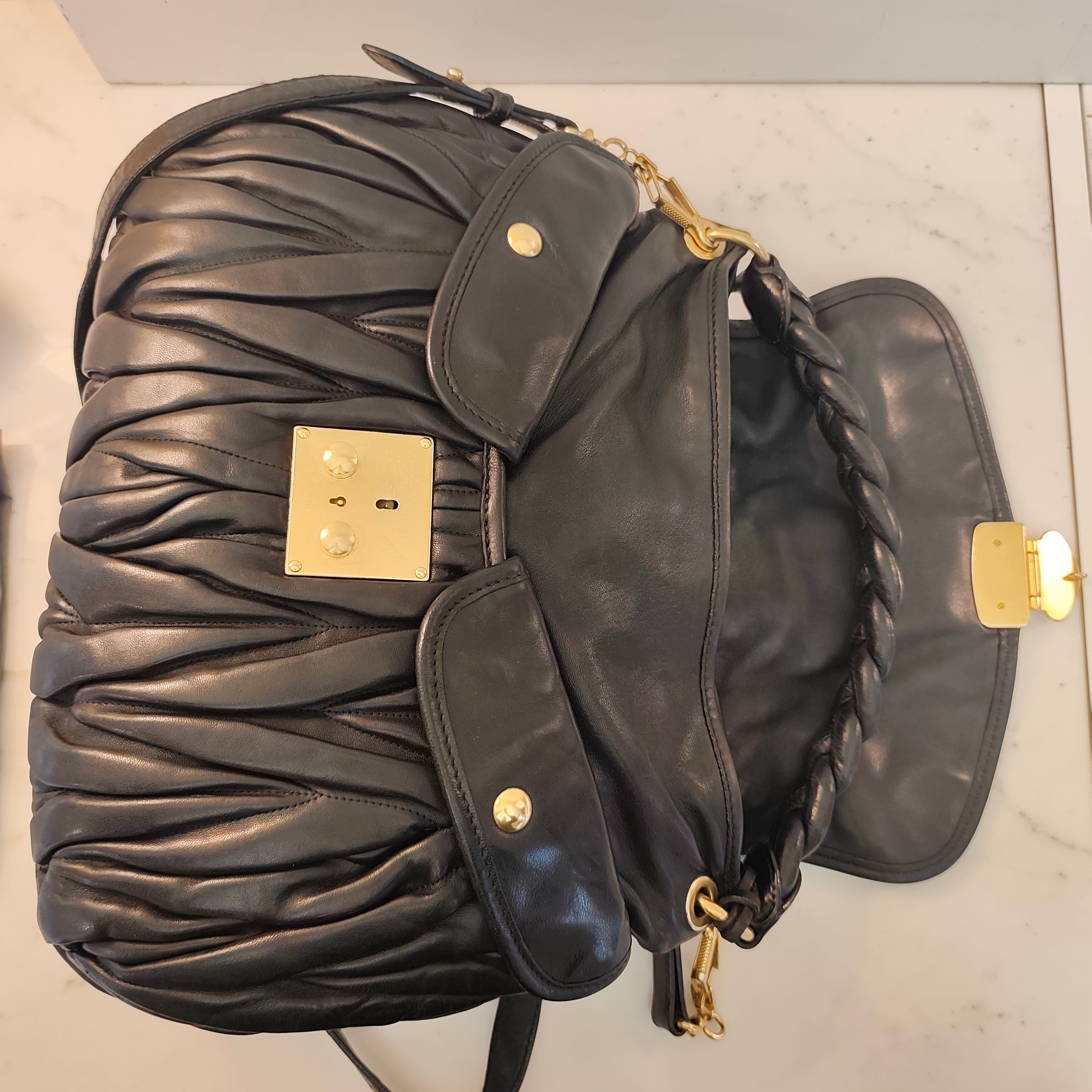 Miu Miu - Coffer Bag Borsa a Spalla in Pelle Matelassé Nera con Tracolla Vintage