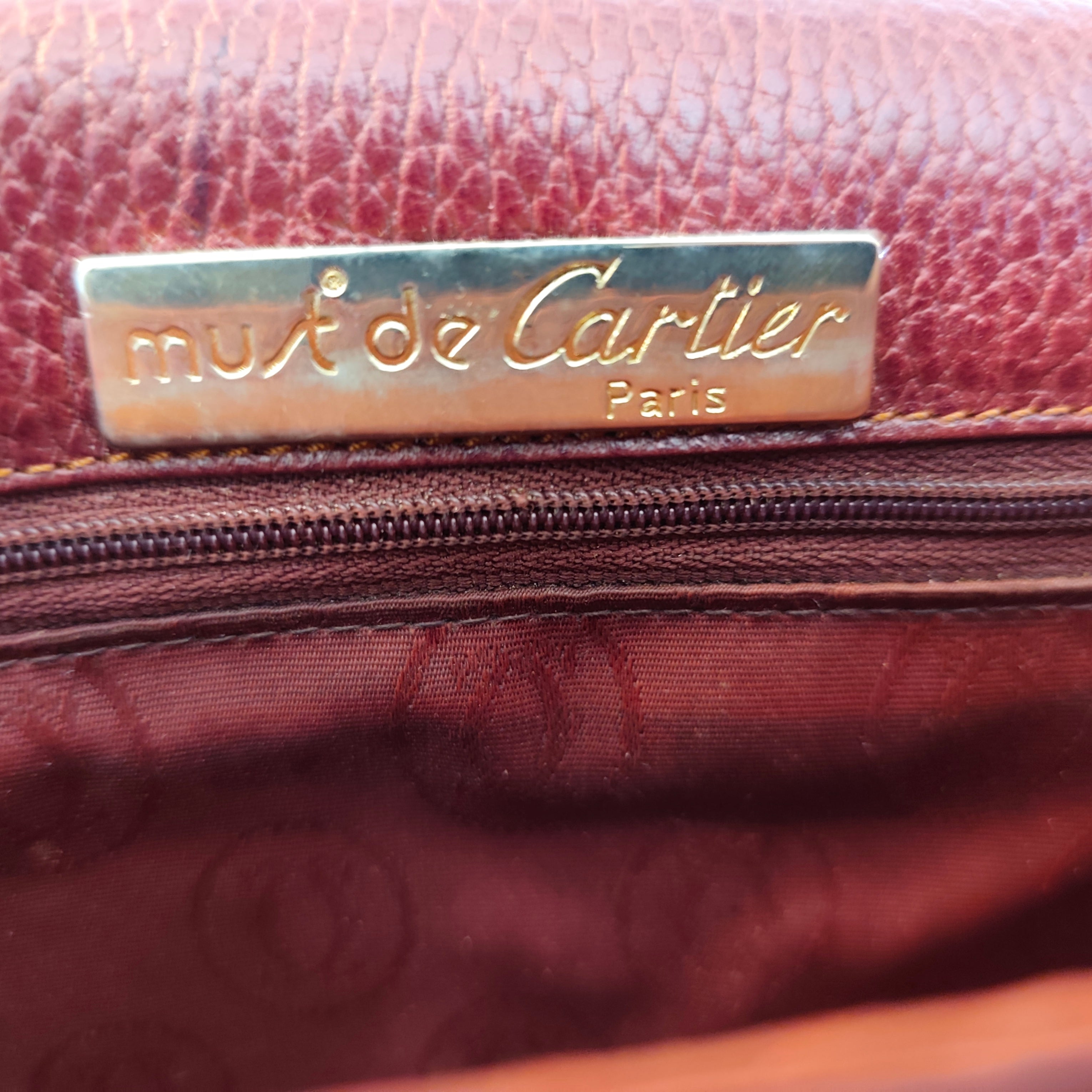 Cartier - Camera Bag a Patta Intera in Pelle Bordeaux Vintage