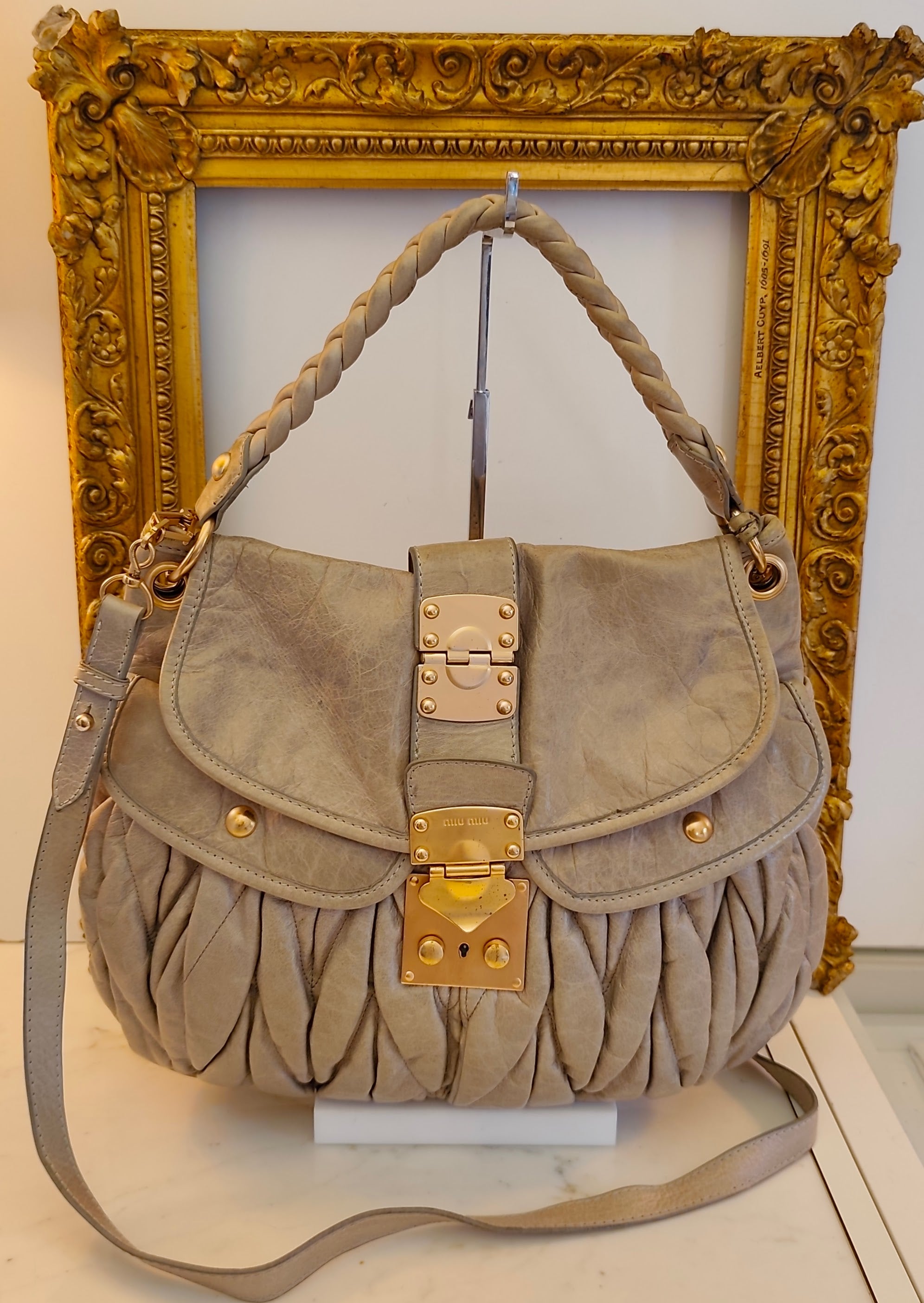 MIU MIU - Coffer Bag Borsa a Spalla in Pelle Matelassé Grigio-Beige con Tracolla Vintage