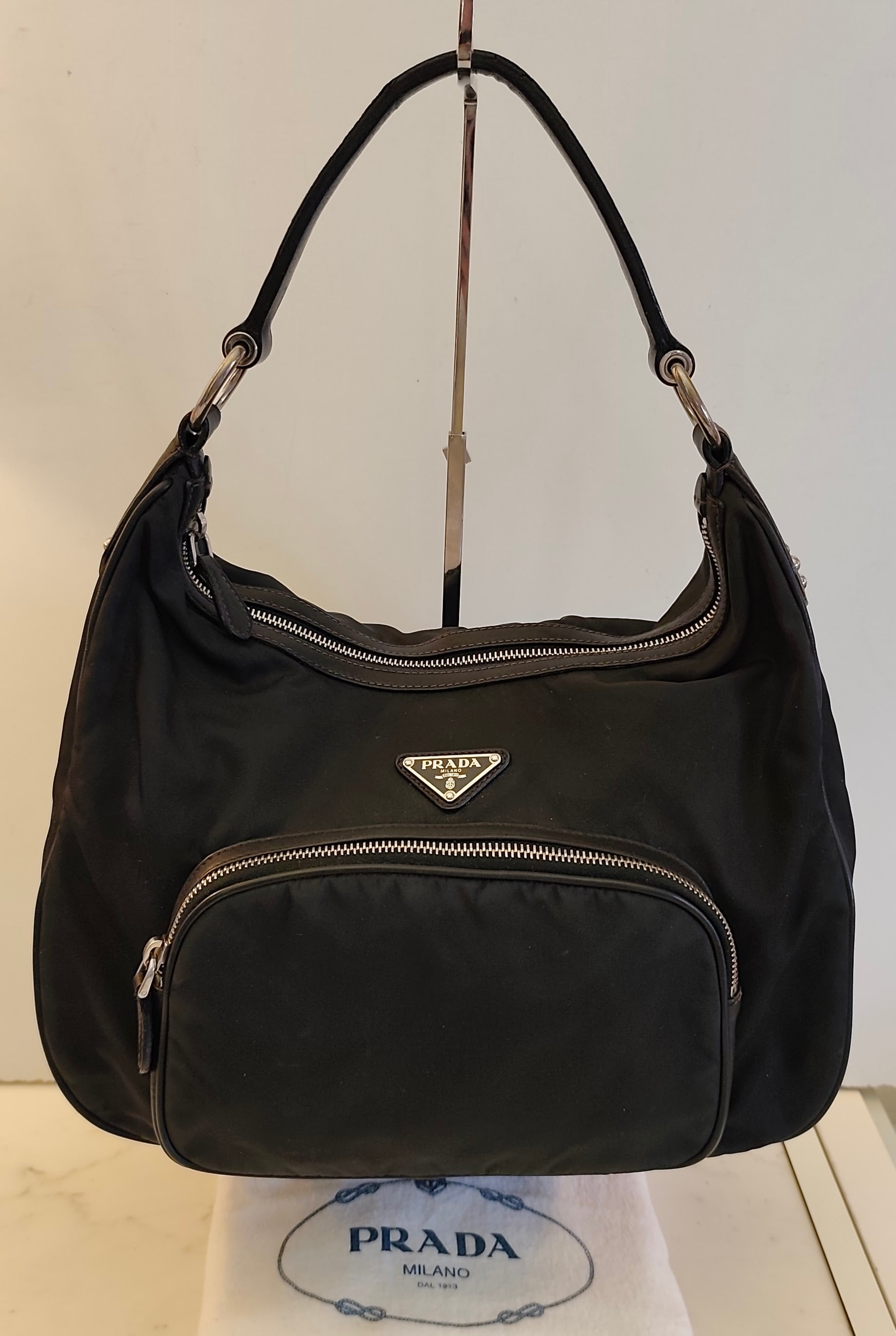 PRADA - Borsa a Spalla Hobo in Nylon e Pelle Nera