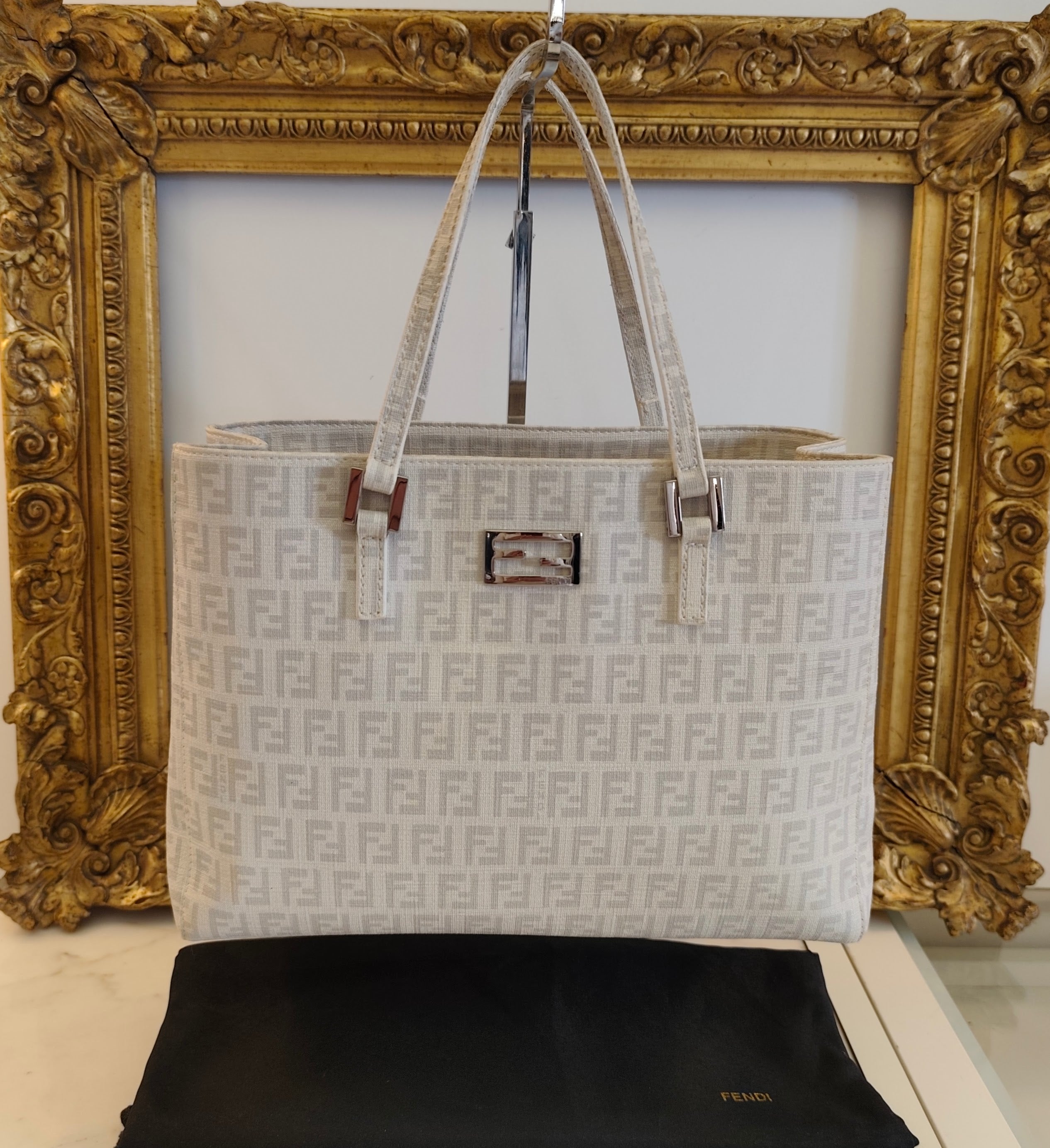 Fendi - Baguette Mini Tote in Canvas Zucchino Bianco Cloud Dancer