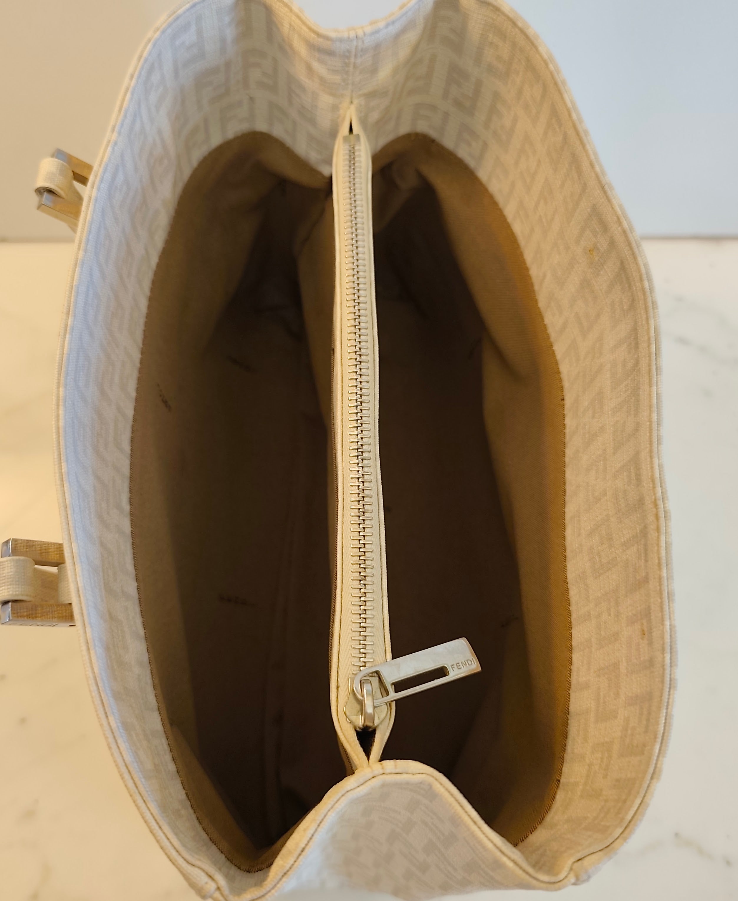 Fendi - Baguette Mini Tote in Canvas Zucchino Bianco Cloud Dancer