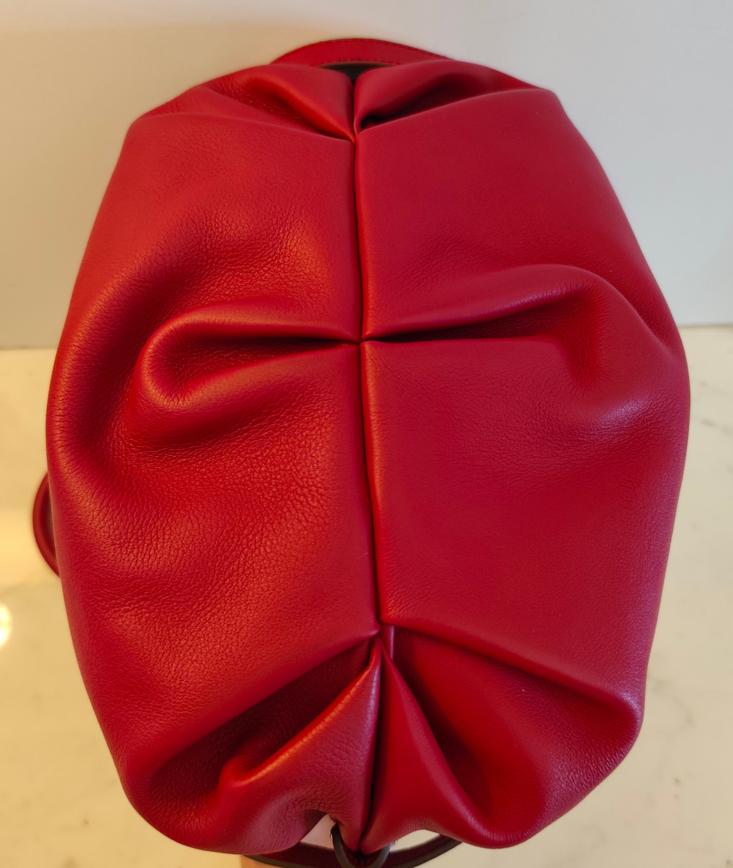 SALVATORE FERRAGAMO – Borsa a Mano in Pelle Bordeaux con Tracolla