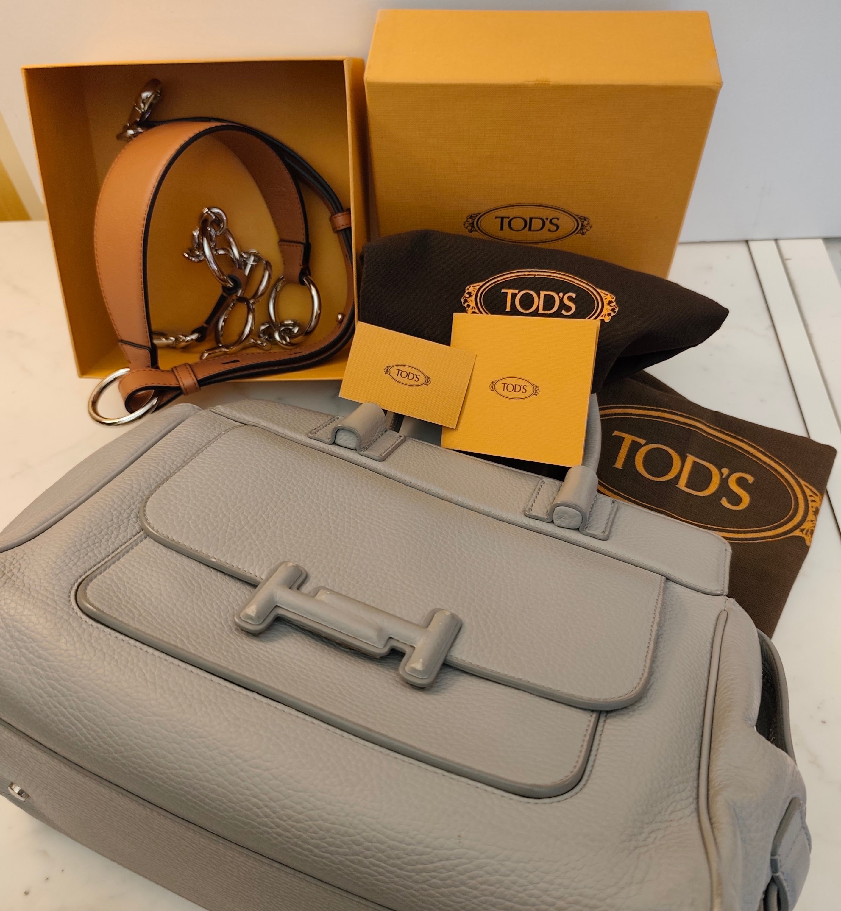 Tod’s – Borsa “Double T” Pelle Azzurro Polvere
