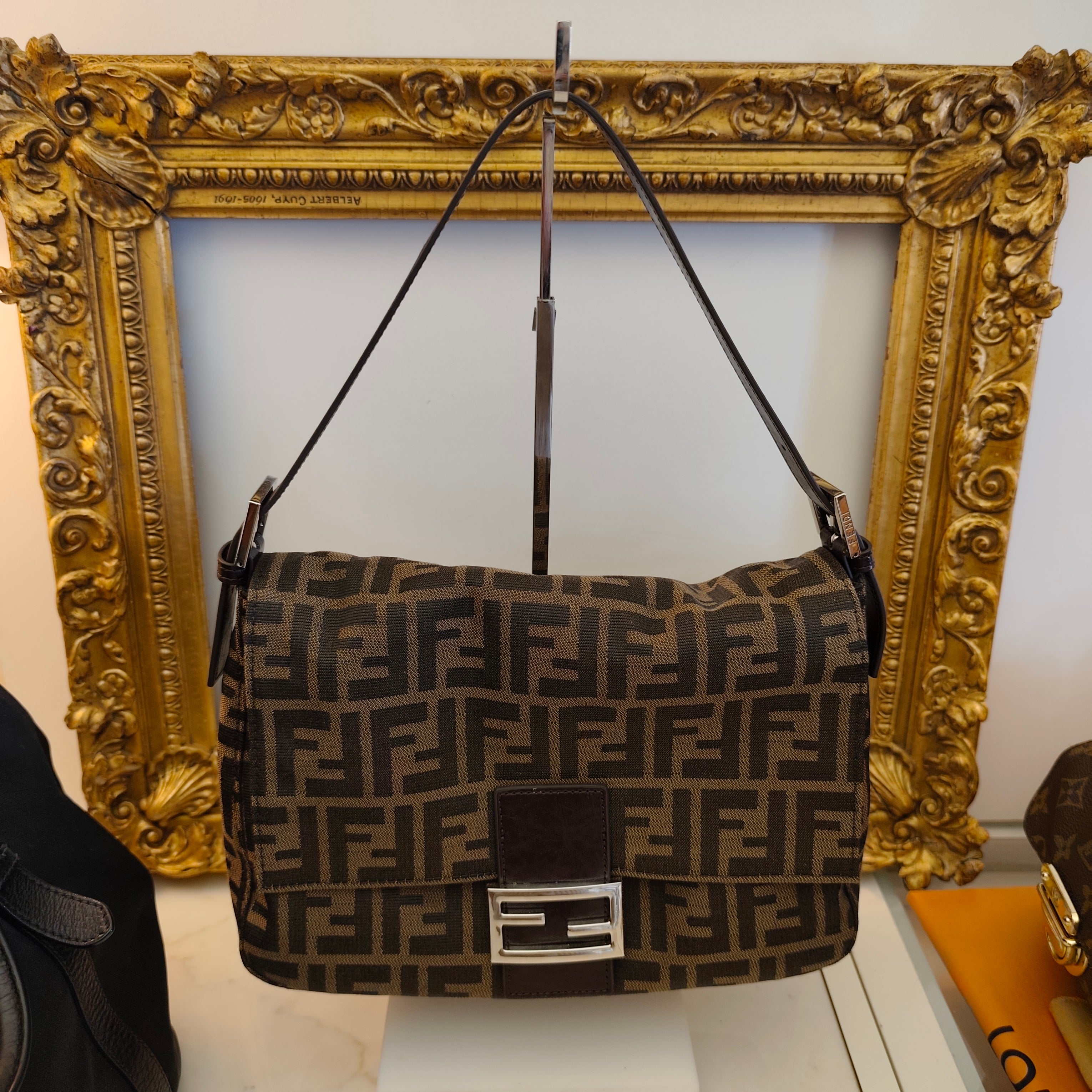 FENDI - MAMA BAGUETTE ZUCCA