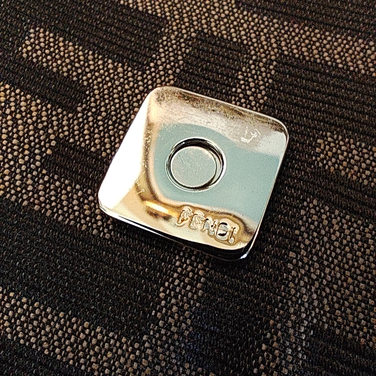 FENDI - MAMA BAGUETTE ZUCCA