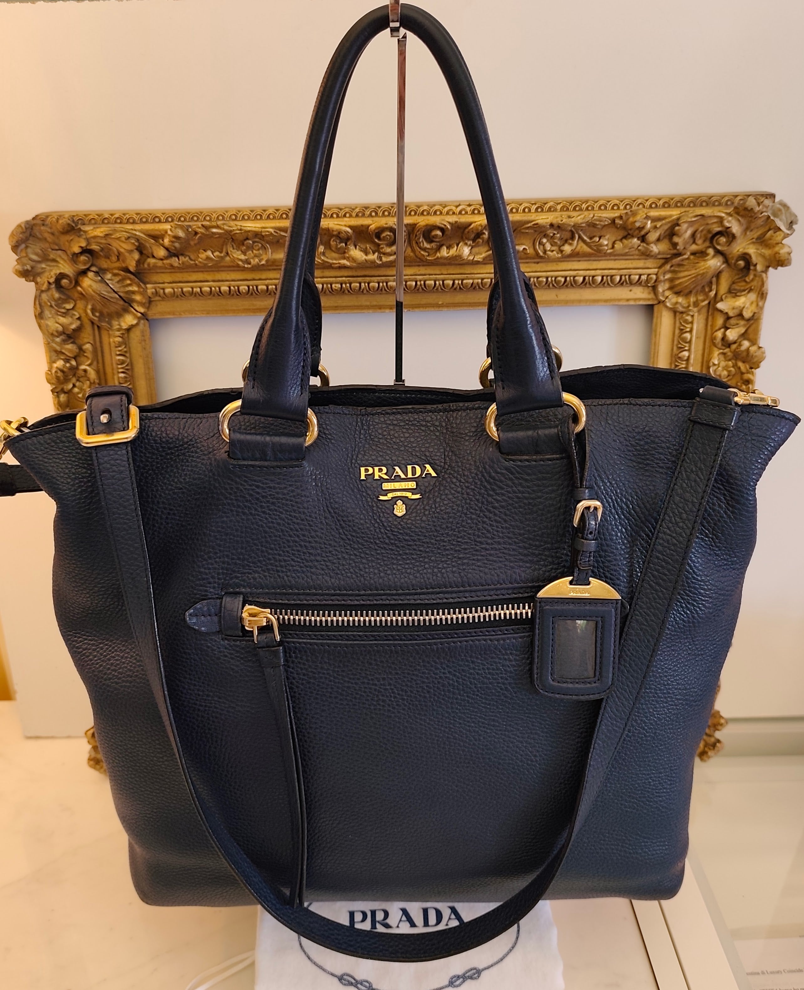 Prada - Shopper in Pelle Martellata Blu con Tracolla