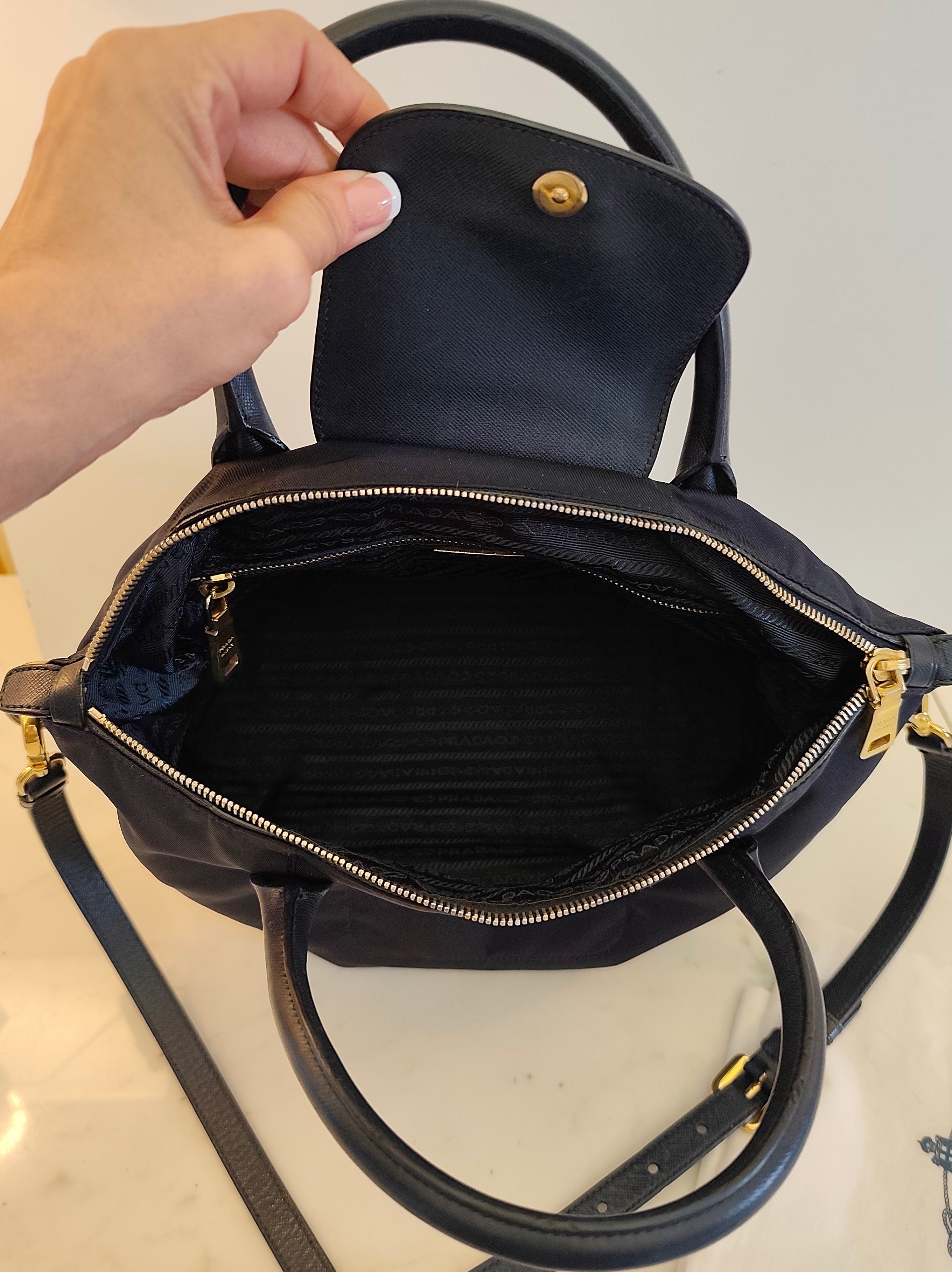 Prada - Tote Shopper con Tracolla Re-Nylon Blu Diplomatico