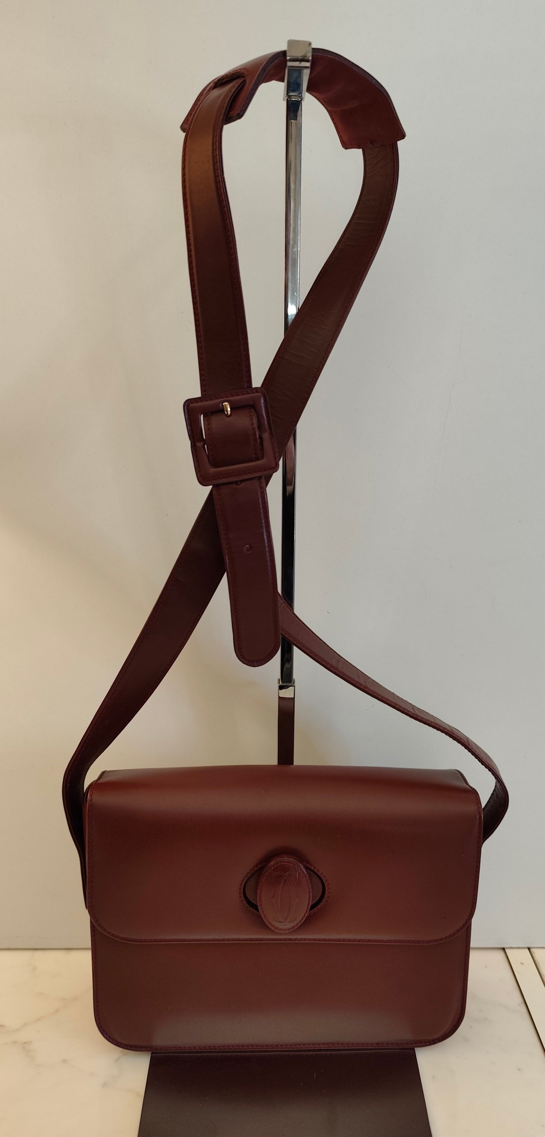 Cartier – Camera Bag Box Girello in Pelle Bordeaux