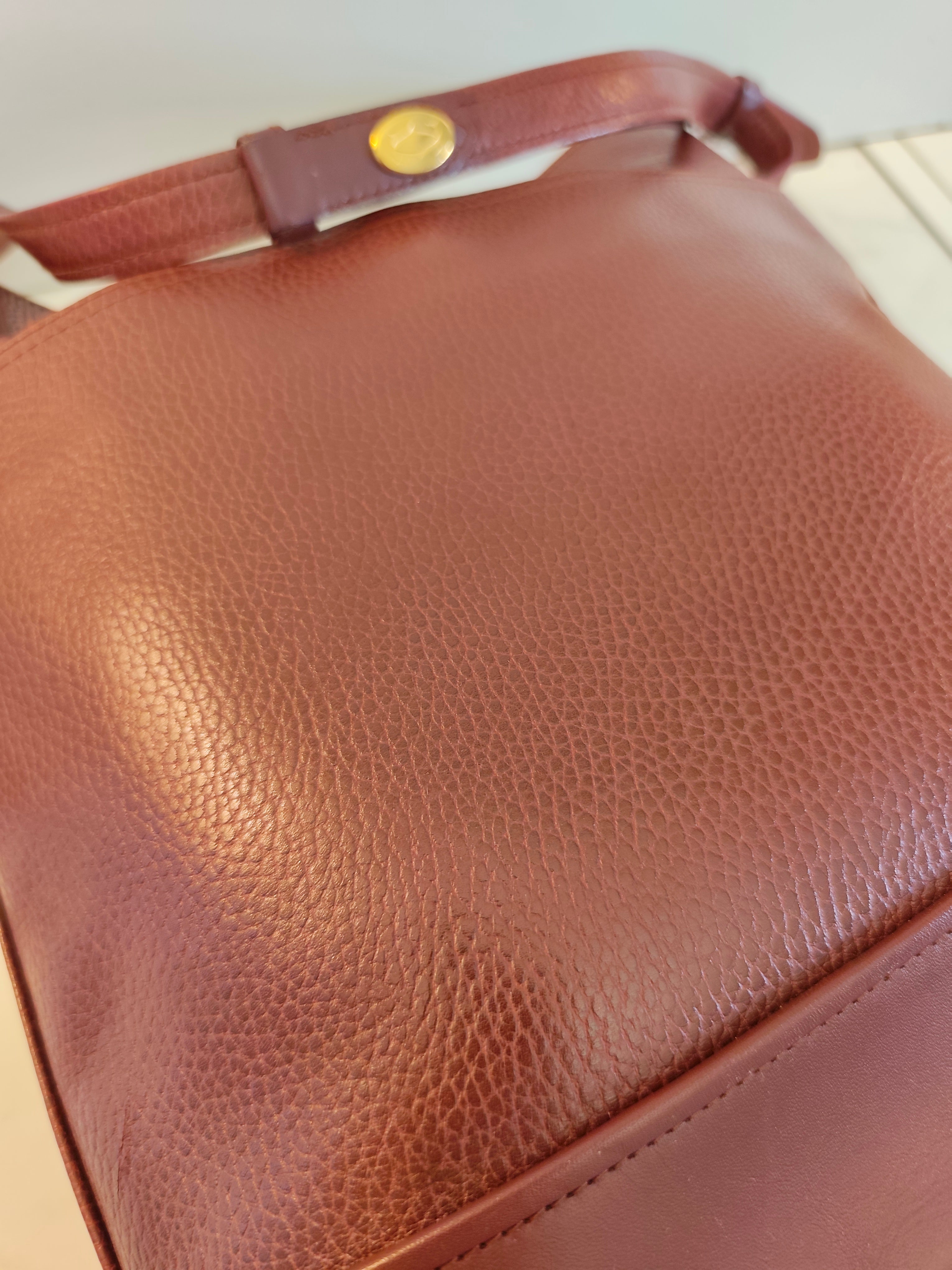 Cartier – Secchiello Ovale in Doppia Pelle Bordeaux Vintage