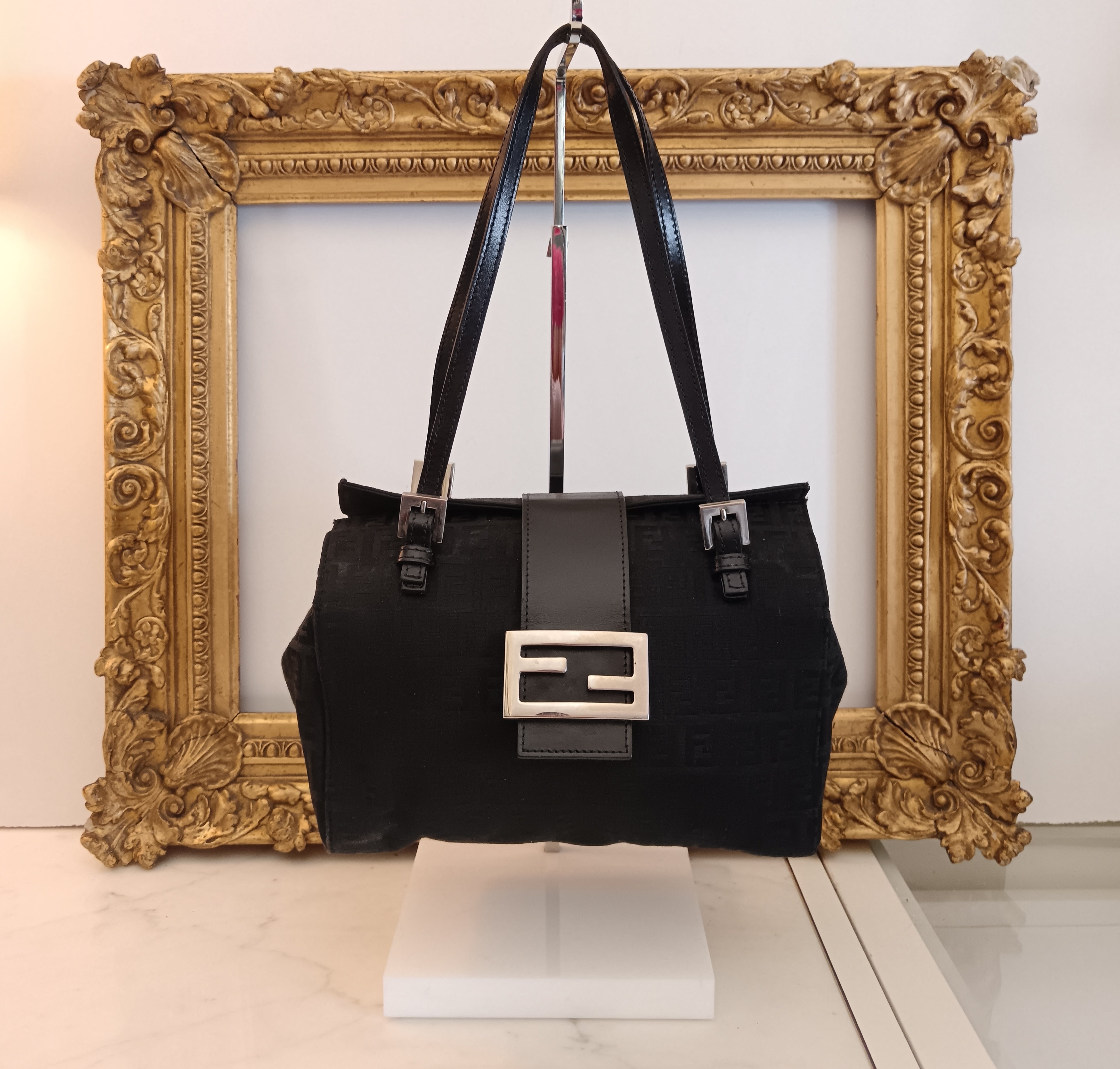 Fendi - Baguette Mini Tote Tessuto Zucchino Nero E Inserti In Pelle Nera