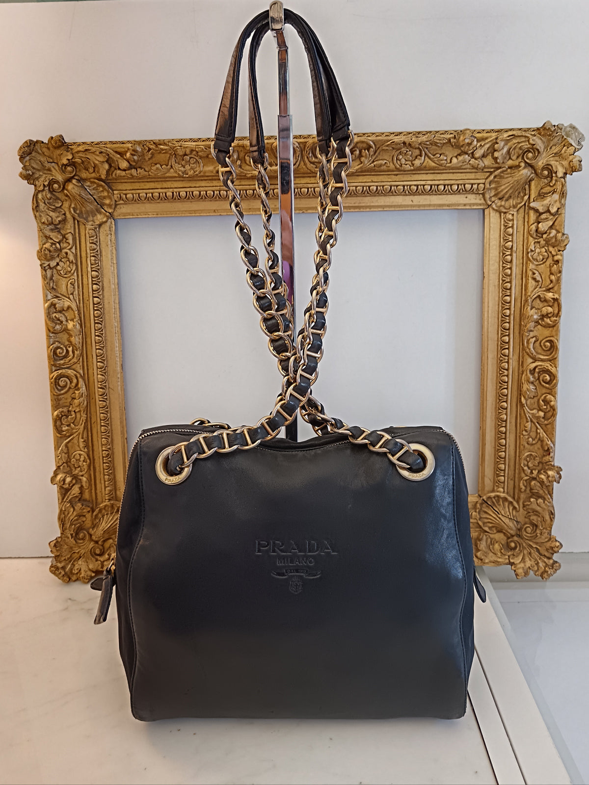 Prada - Borsa A Spalla Logo Impresso Vintage In Pelle E Nylon Blu Scuro&nbsp;Con Tracolla Con Catene