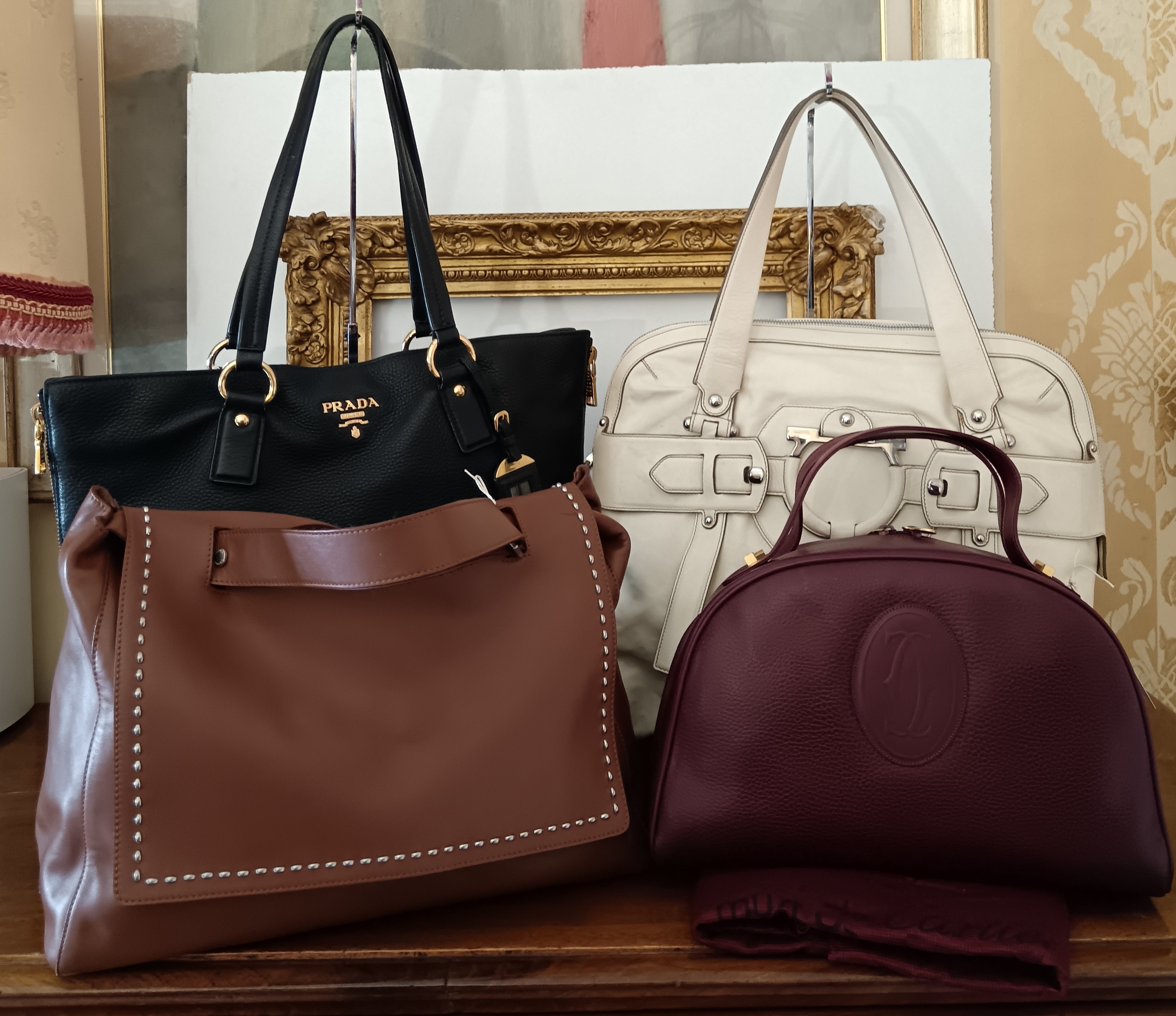 COMBO BOMBA €1000: Ferragamo, Orciani o Cartier a scelta + Prada