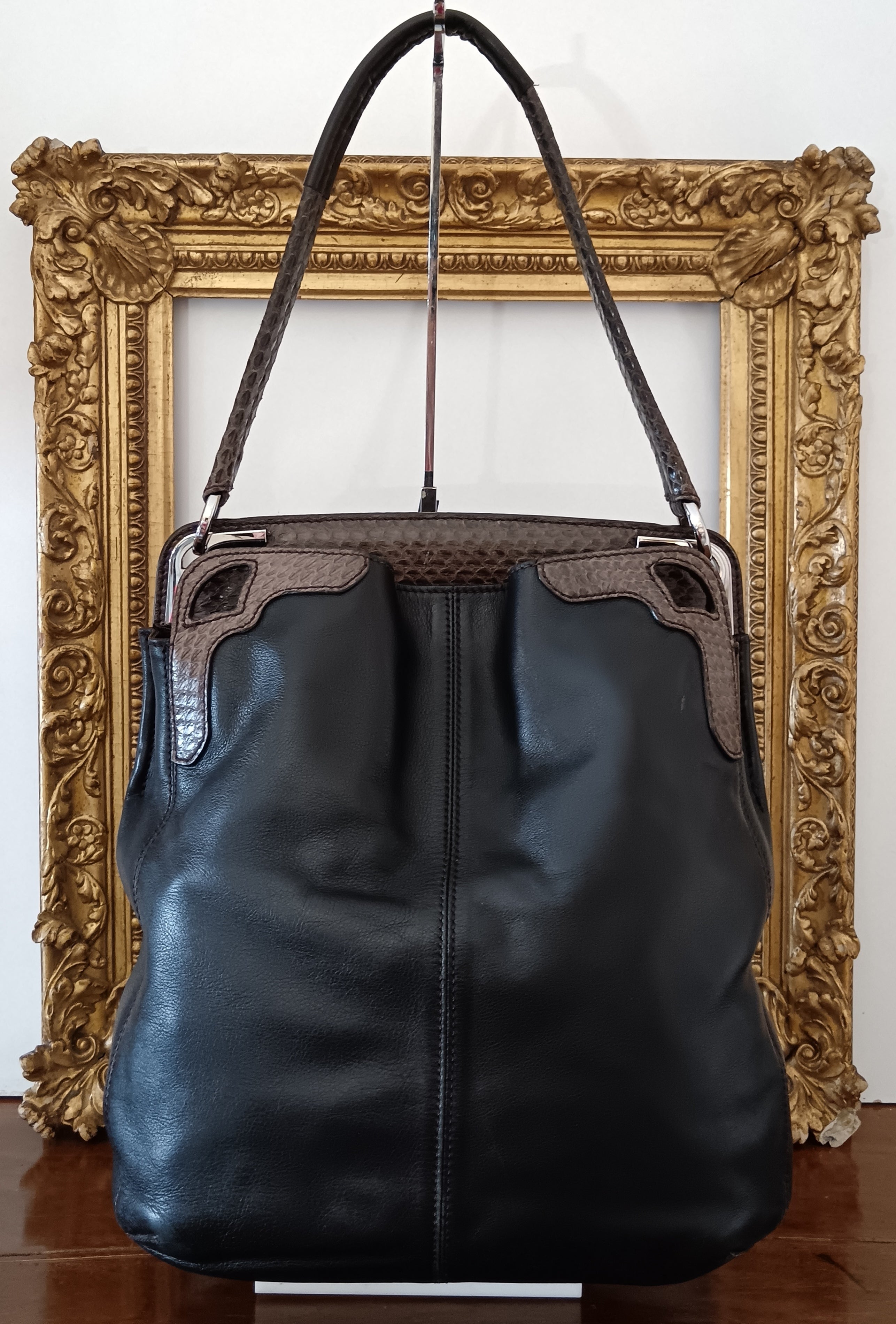 Cartier Marcello Bislunga Pelle Nera Con Tracolla