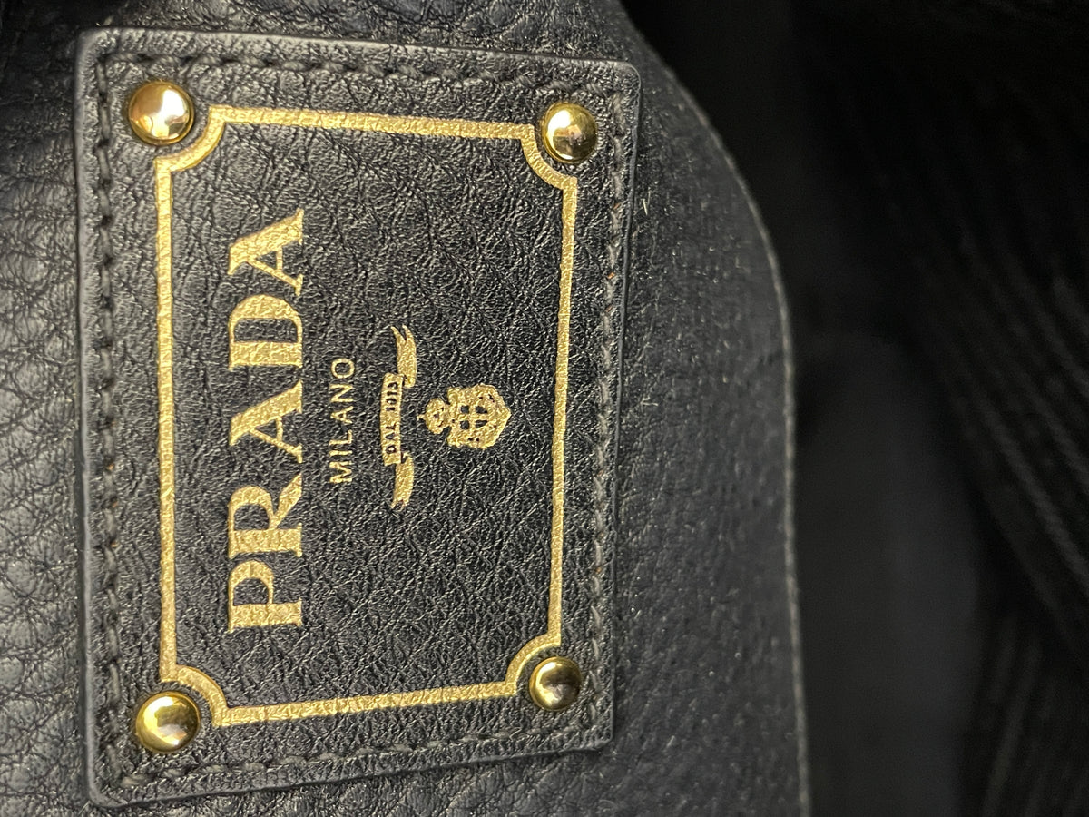 Prada - Shopper Espandibile in Pelle Martellata Nera Con Manici Corti