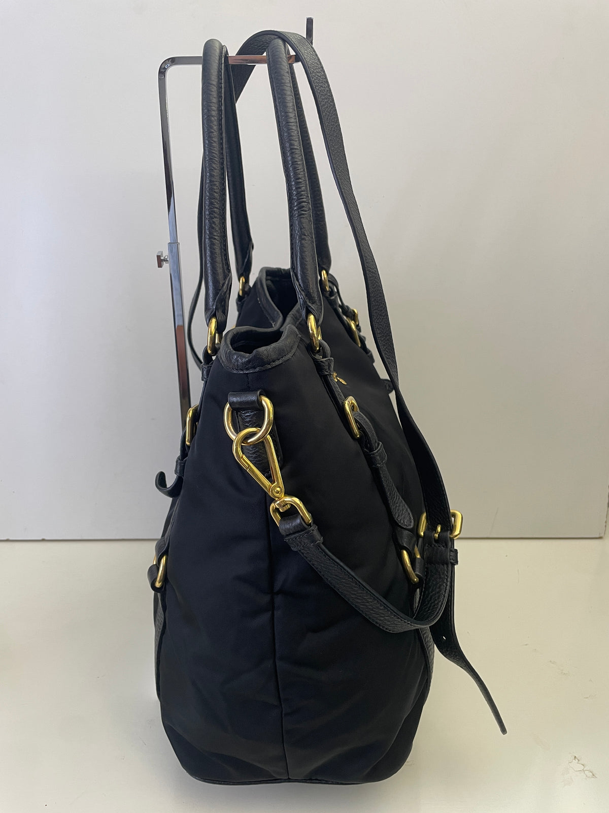 Prada - Tote Shopper Nylon Nero con Fasce in Pelle e Doppi Anelli FULL SET